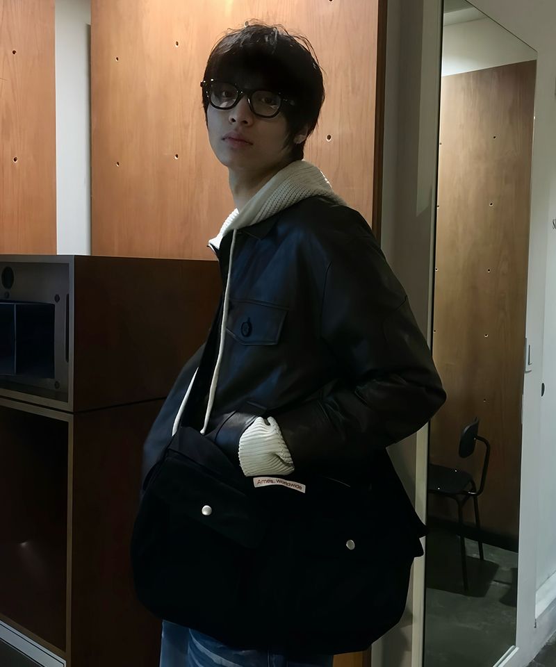MUSINSA公式 | AMES-WORLDWIDE TWO POCKET COTTON DUFFLE BAG BLACK