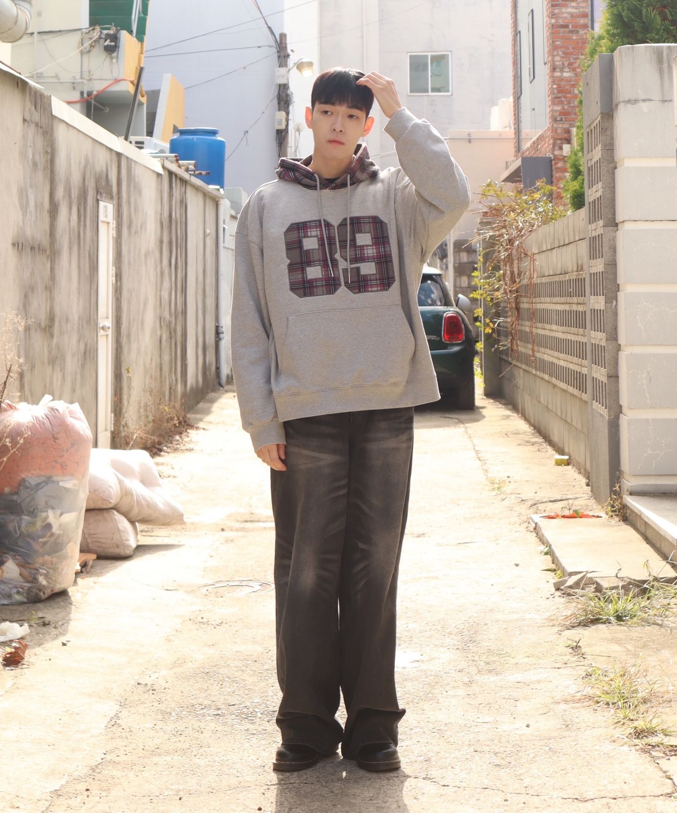 MUSINSA | WAI KEI Colorblock 89 Logo Check Hoodie Gray