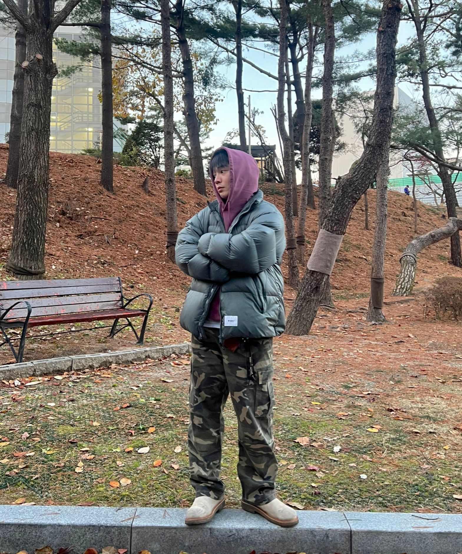 MUSINSA | VENHIT Focus Pigment Hoodie