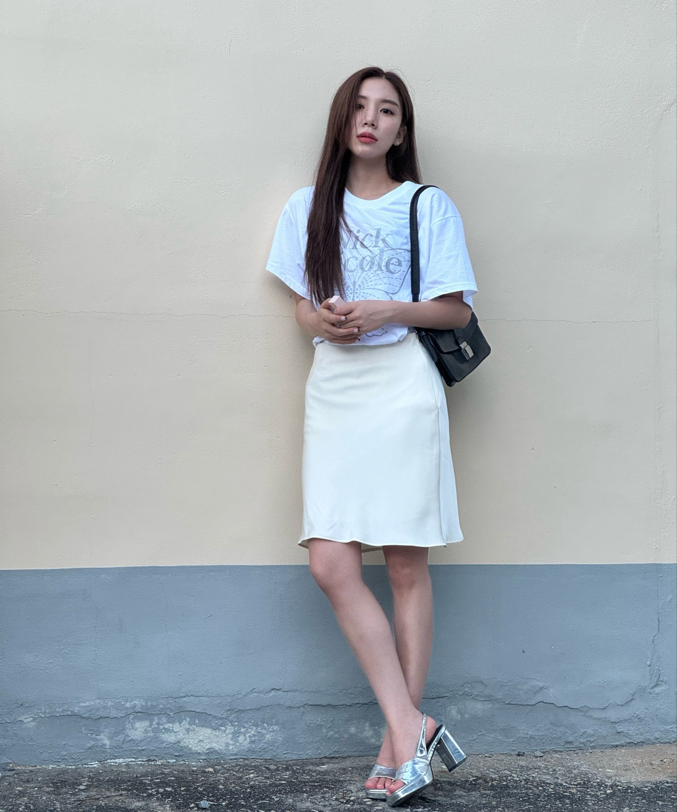 ★関税込★NICK&NICOLE★I LOVE BUTTERFLY LINE CROP TOP★ MUSINSA公式 | NICK&NICOLE BIG BUTTERFLY SLEEVE TOP_WHITE PINK