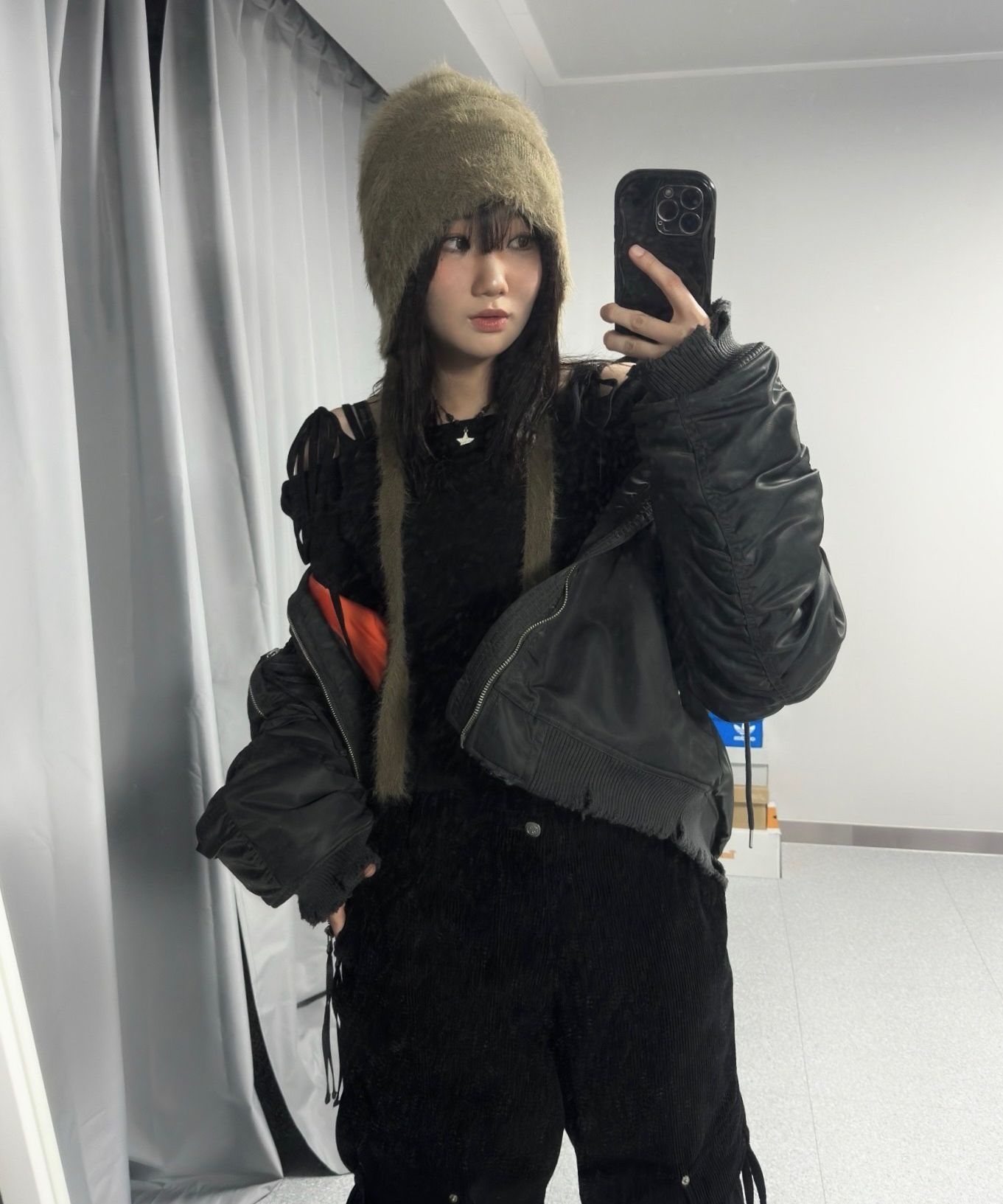 MUSINSA公式 | EASY NO EASY ディストロイドシャーリングフードMA-1