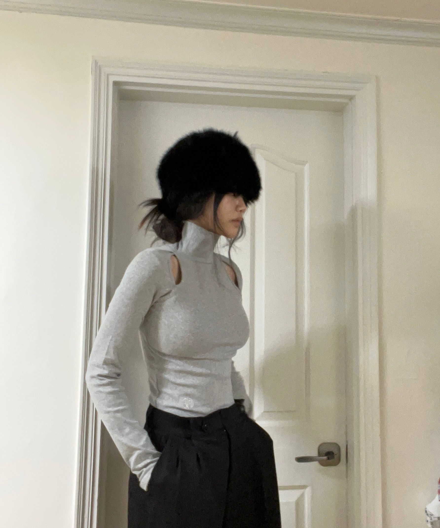 MUSINSA | VARZAR VA Square Long Label Shafka Hat Cream