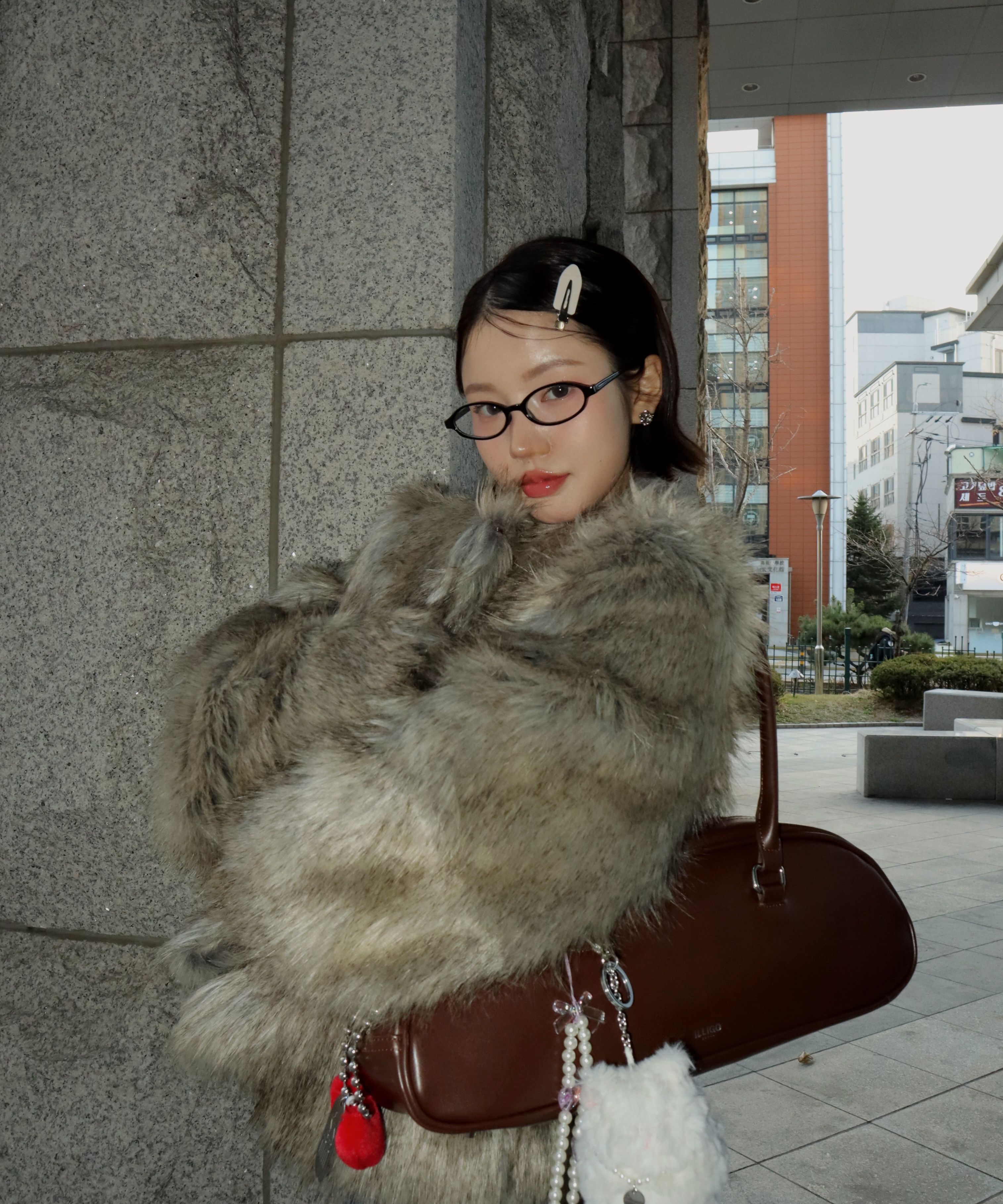 MUSINSA | ILLIGO Baguette bag black