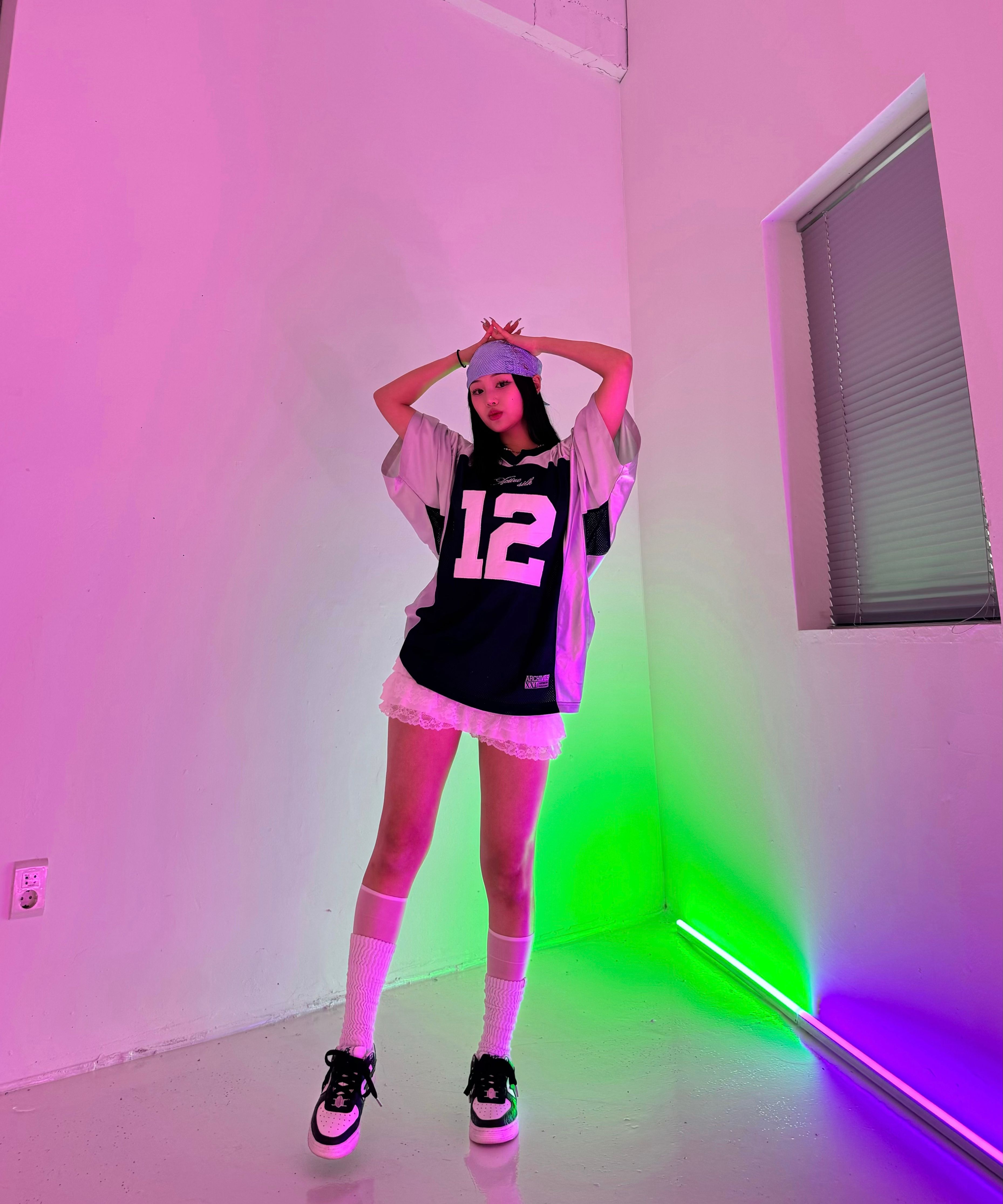 MUSINSA公式 | 2000ARCHIVES 2000 Football T-Shirt (Black)