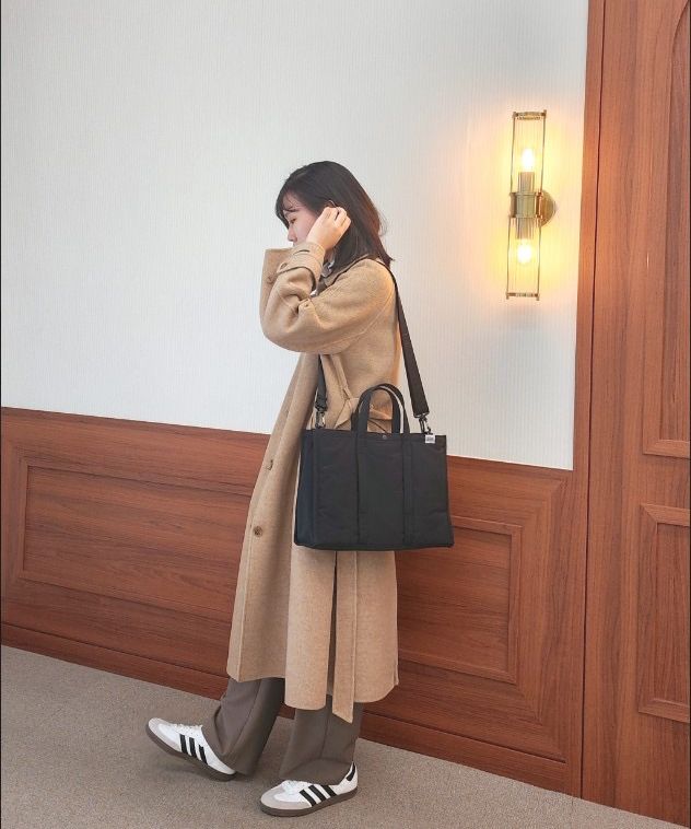 MUSINSA | SWEETCH TOTE BRIEF 001 WIDE M Glossy Black