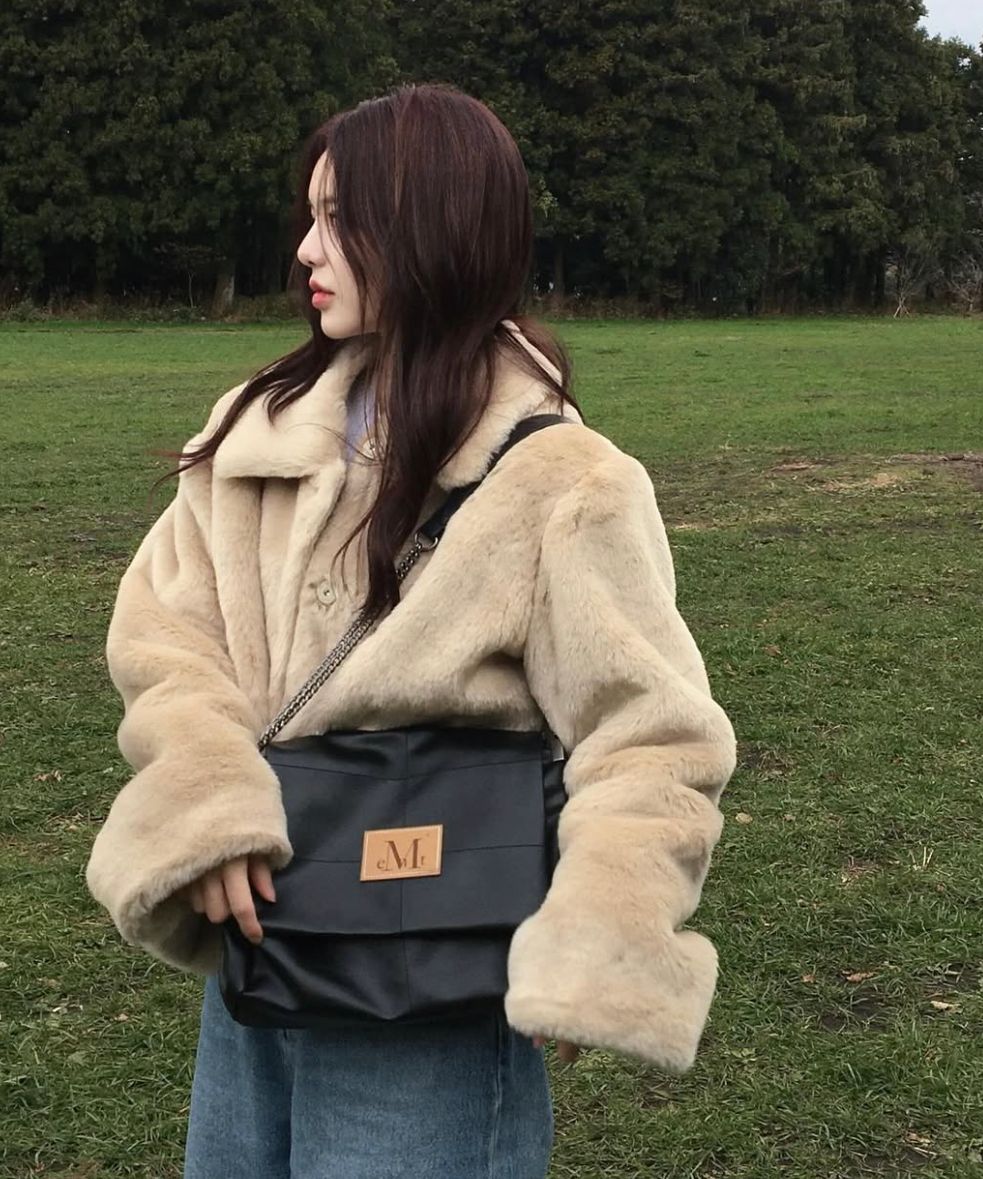MUSINSA | MUCENT Infinity Leather Chain Shoulder Bag (Unisex)