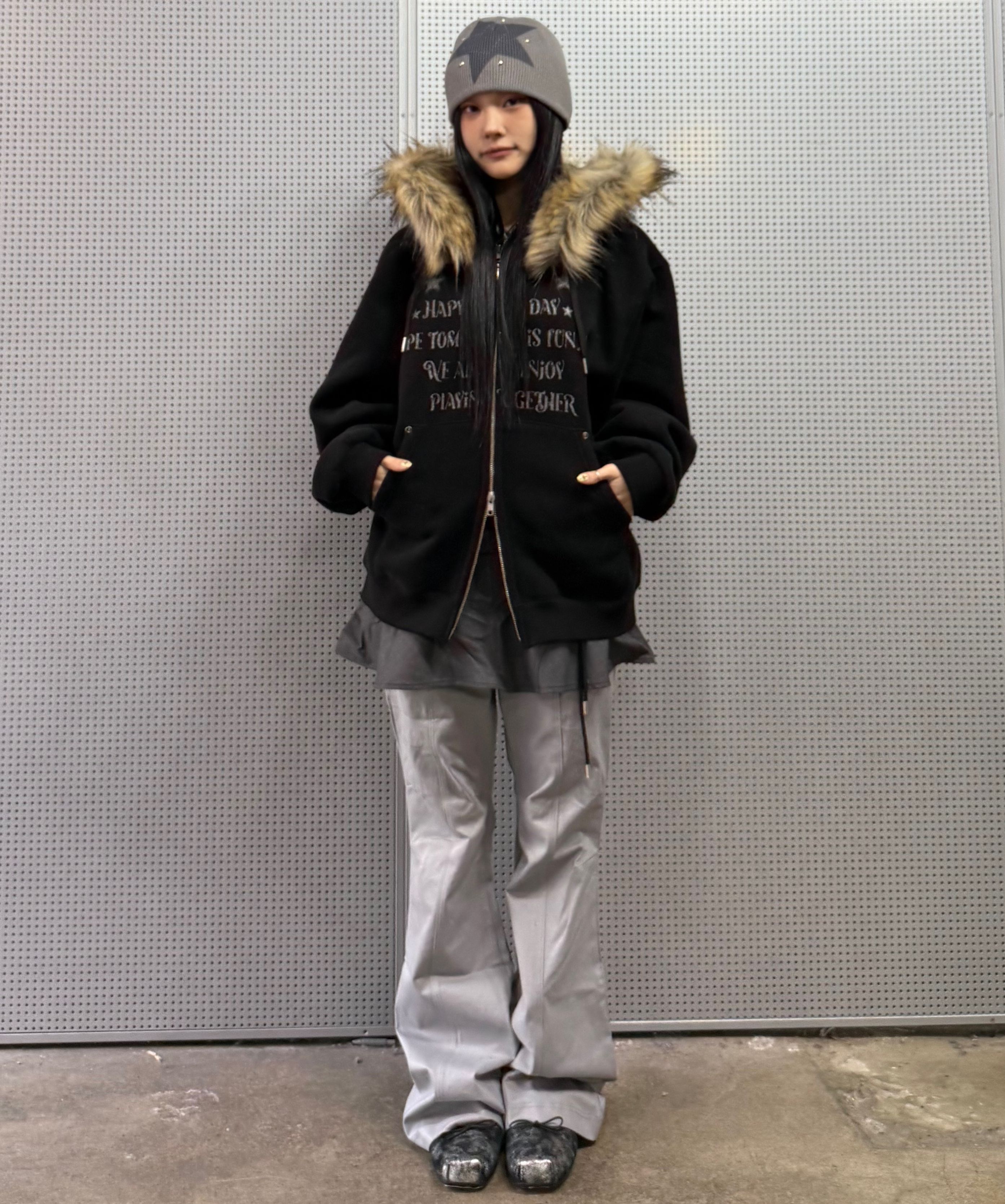 トップス LUV IS TRUE /FS LETTER HOOD ZIPUP セール】FS LETTER HOOD ZIPUP（パーカー）｜LUVISTRUE（ラヴ