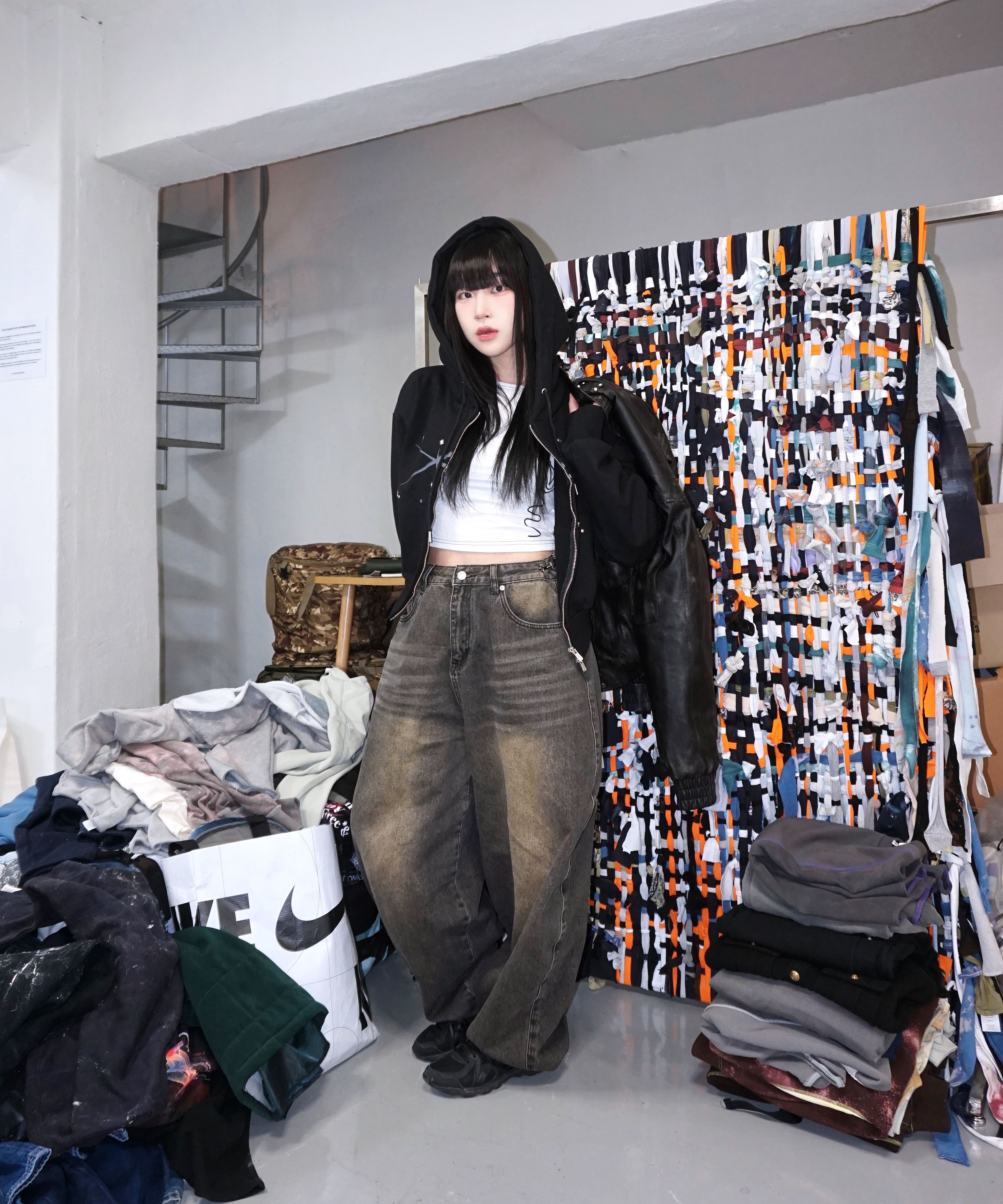 MUSINSA公式 | ILLIGO Washed leather bomber jacket black