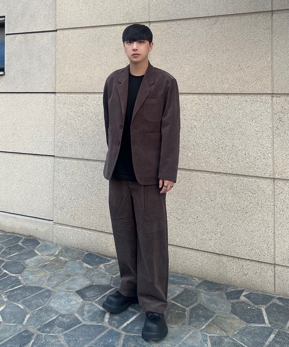 다양한 패션 콘텐츠가 모두 모이는 곳, 무신사 스냅