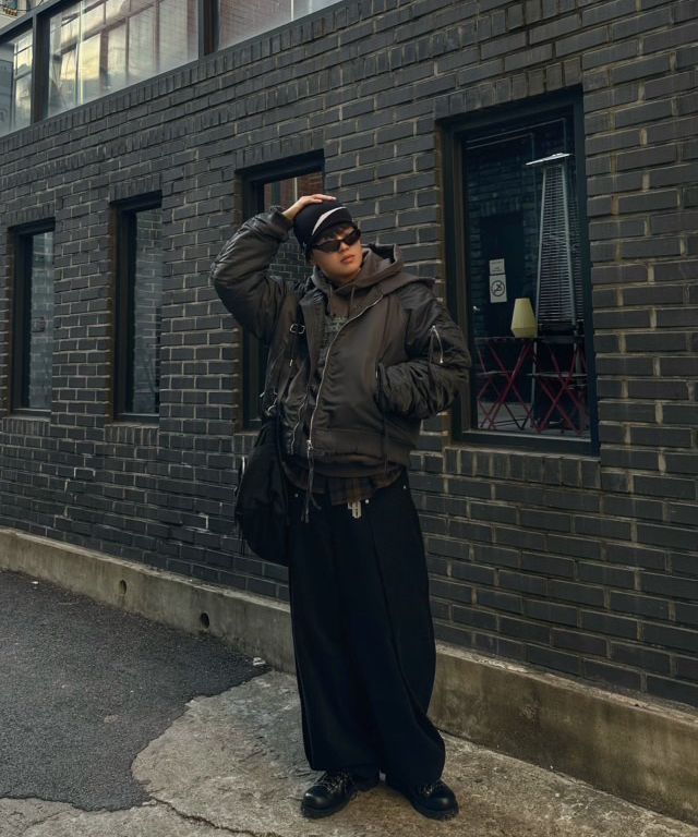 MUSINSA公式 | EASY NO EASY ディストロイドシャーリングフードMA-1