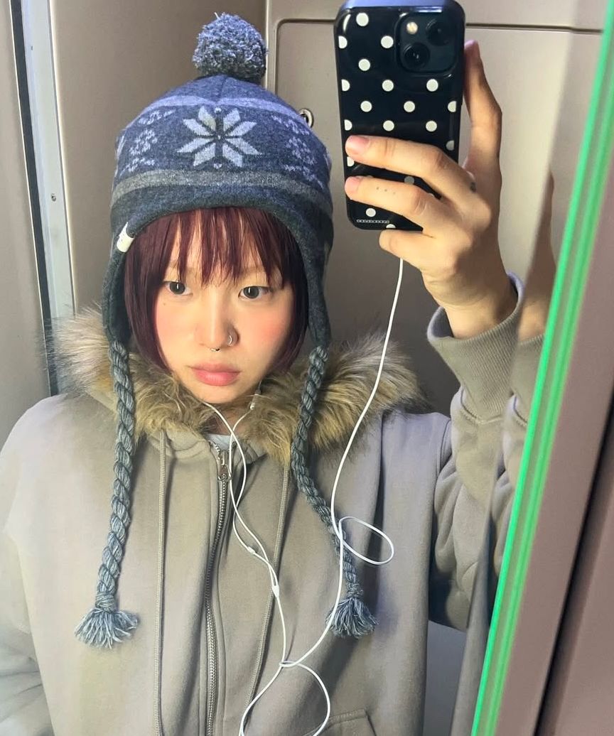 MUSINSA公式 | OHESHIO BELL EARFLAP BEANIE, CHARCOAL