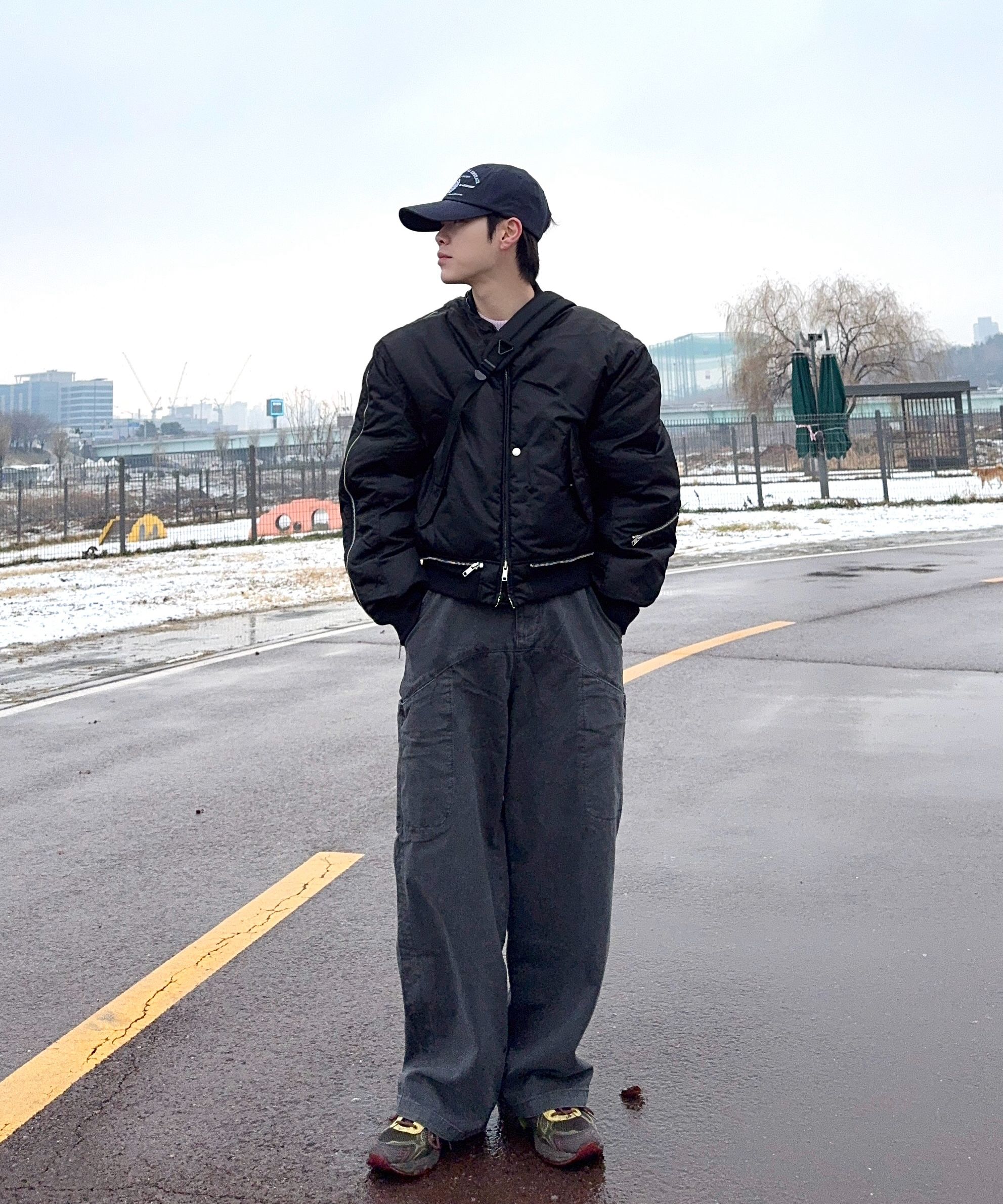 MUSINSA公式 | GRAILZ MULTI ZIPPER MA-1 JACKET [BLACK]