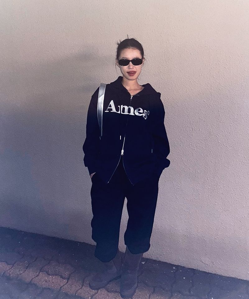 MUSINSA公式 | AMES-WORLDWIDE BASIC LOGO HOODIE ZIP UP CREAM