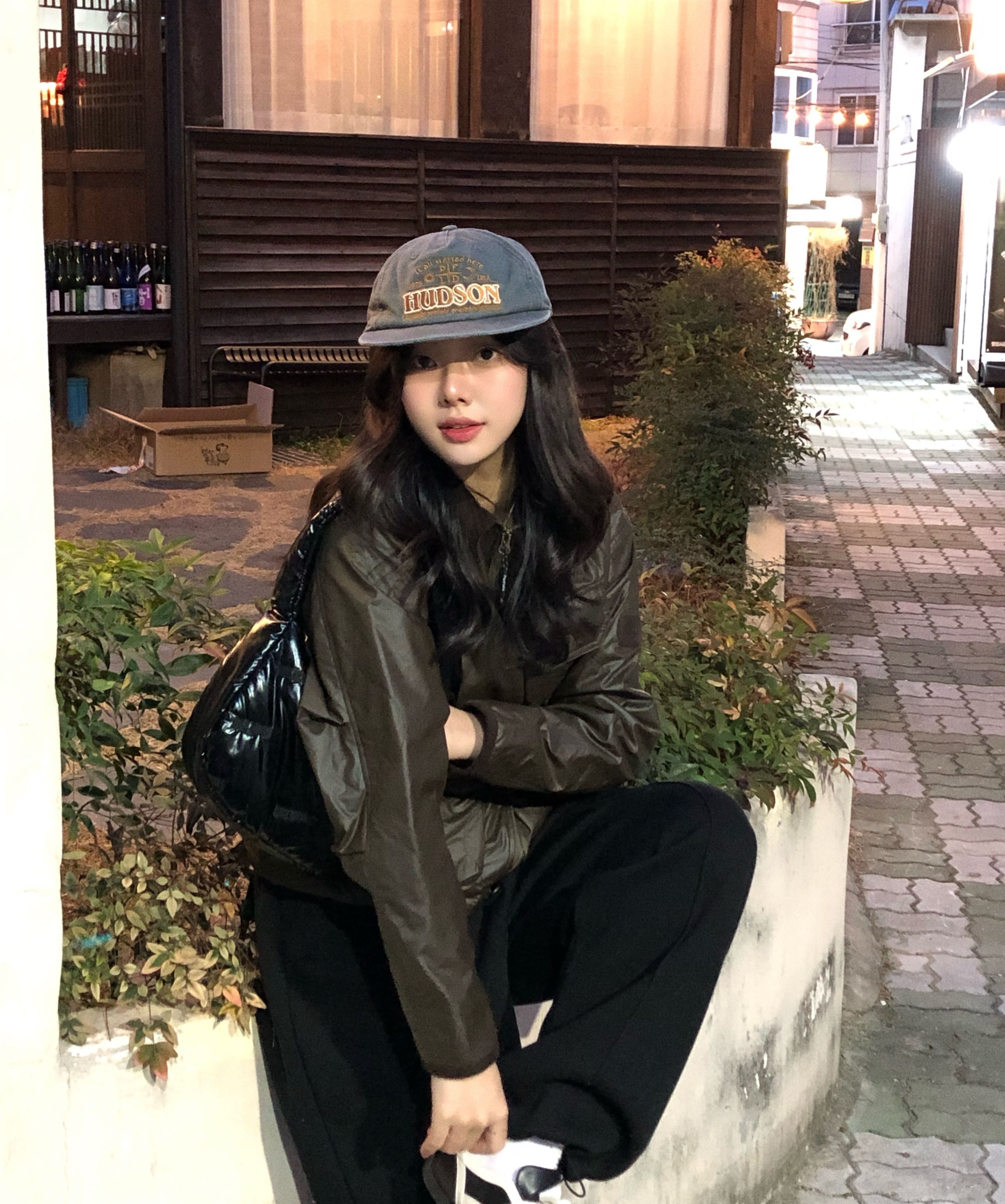 MUSINSA | NICK&NICOLE NICOLE HOBO PADDING BAG_2 COLOR