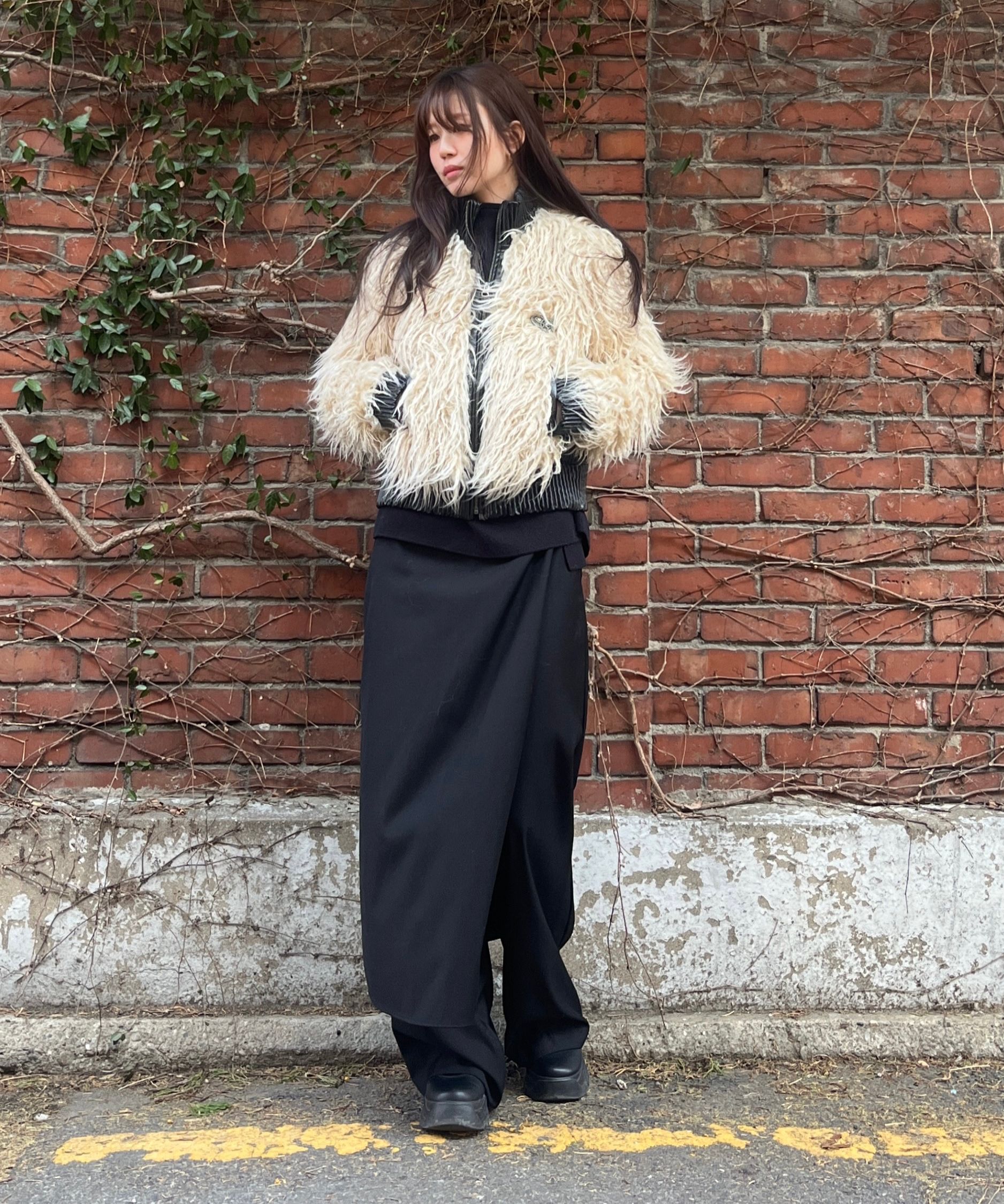 MUSINSA | SCULPTOR Faux Mongolian Shearling Jacket Black