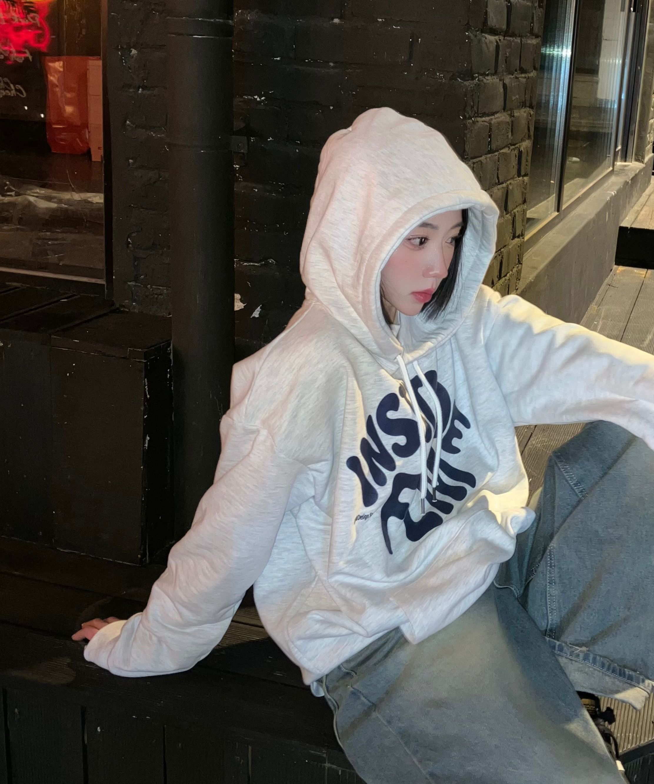 MUSINSA | FILLUMINATE Overfit Graffiti Logo Hoodie - Black