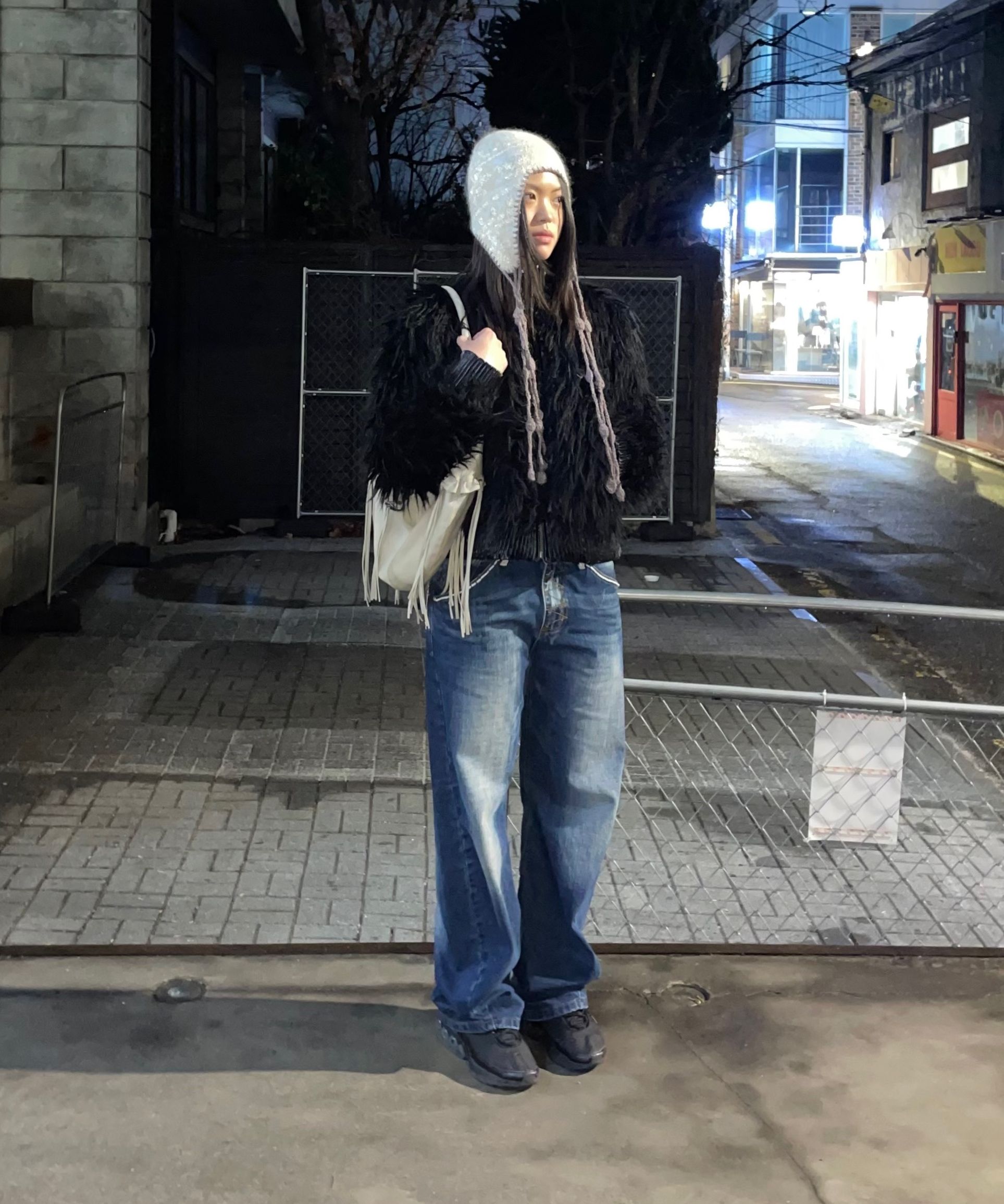 MUSINSA公式 | SCULPTOR Faux Mongolian Shearling Jacket Black