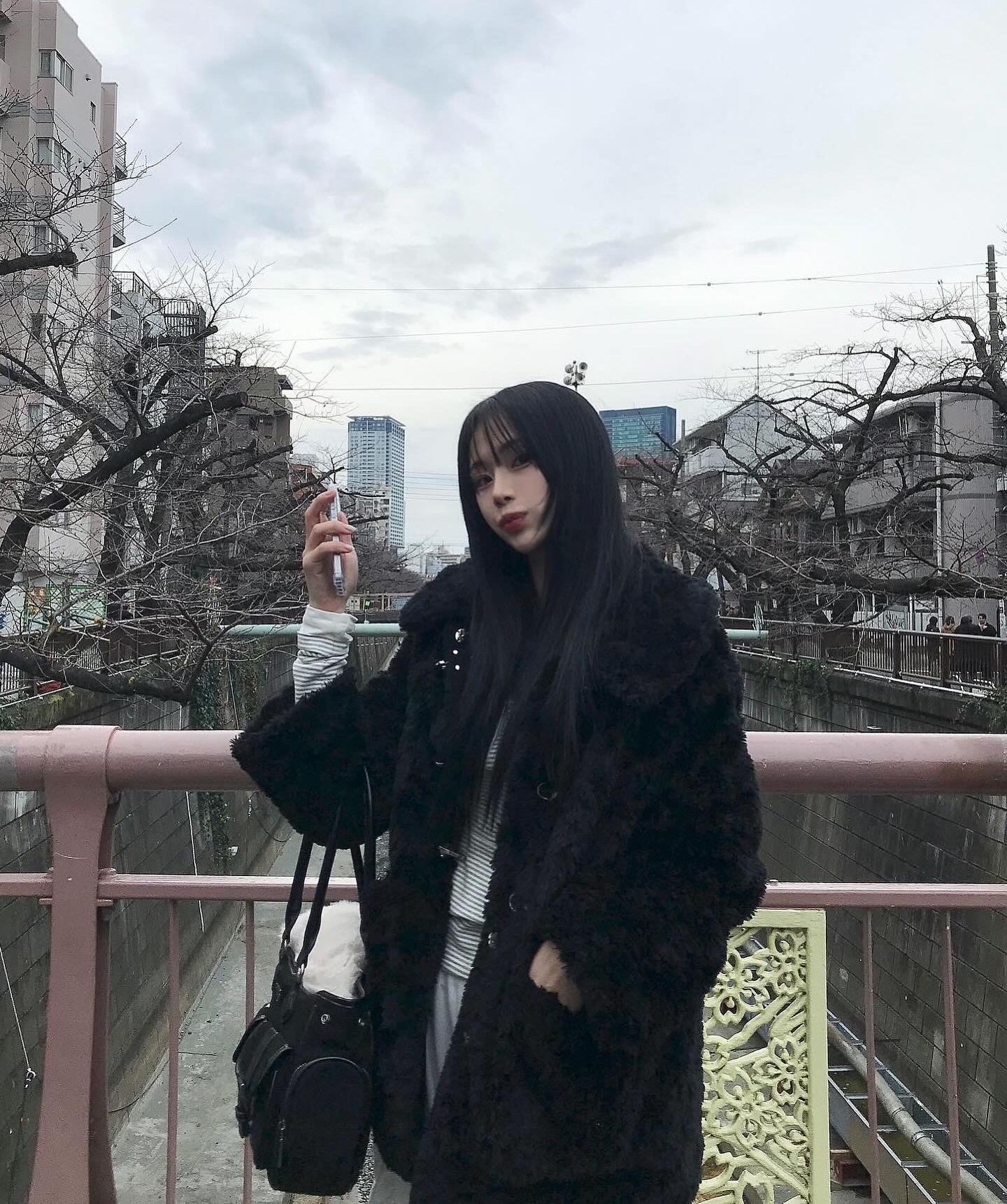 バッグ・カバンその他 [ LEATHERY ] Multi Pocket Suede Shoulder MUSINSA | LEATHERY Multi-pocket suede shoulder bag [BLACK]