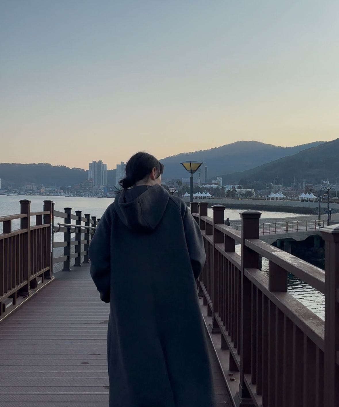 MUSINSA | MISEKI SEOUL Hoodie long duffle Coat CHARCOAL