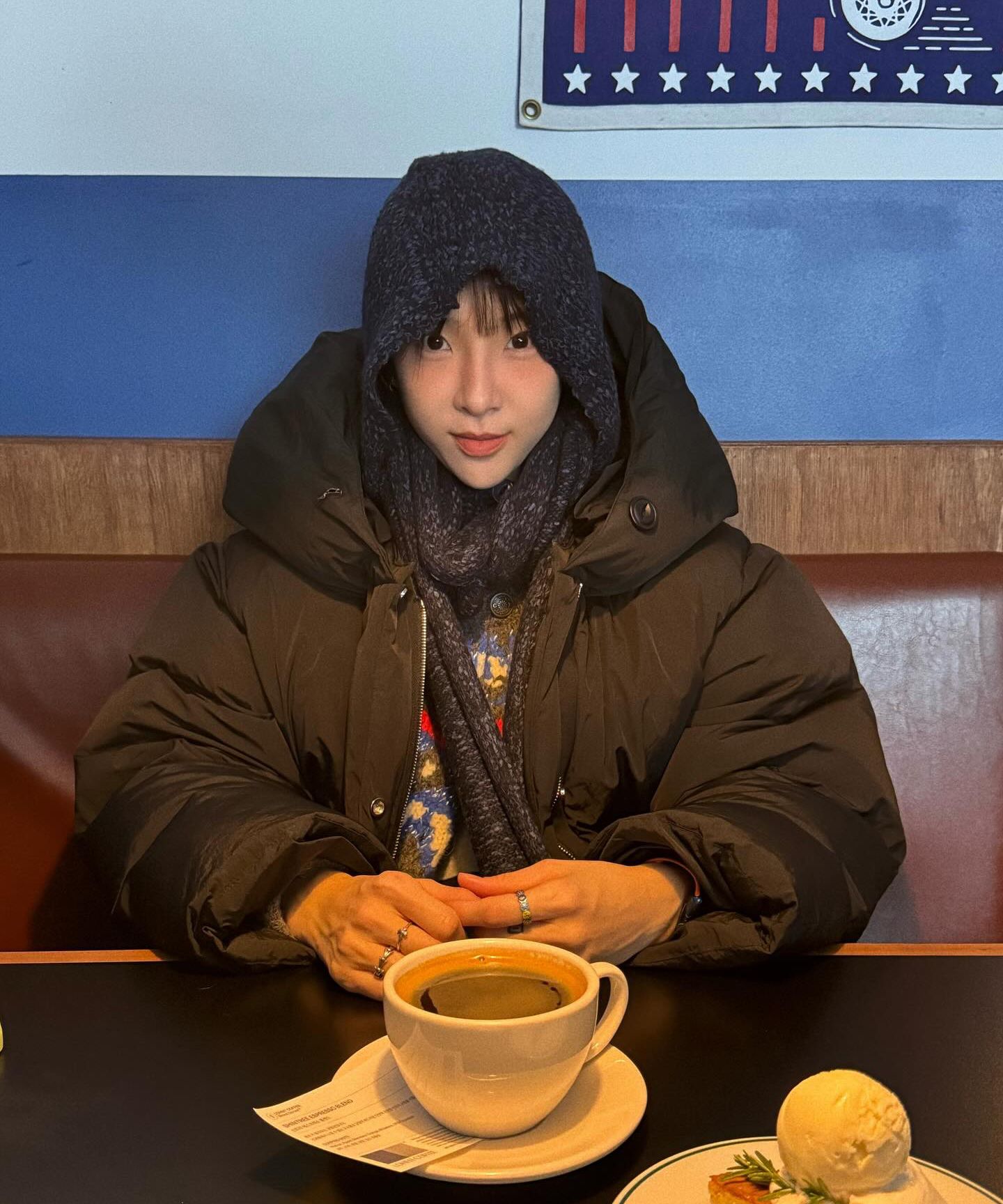 ◇PARTIMENTO◇ HOODED POCKET KNIT MUFFLER_NAVY MUSINSA | PARTIMENTO WOMEN Hooded Pocket Knit Muffler_Brown