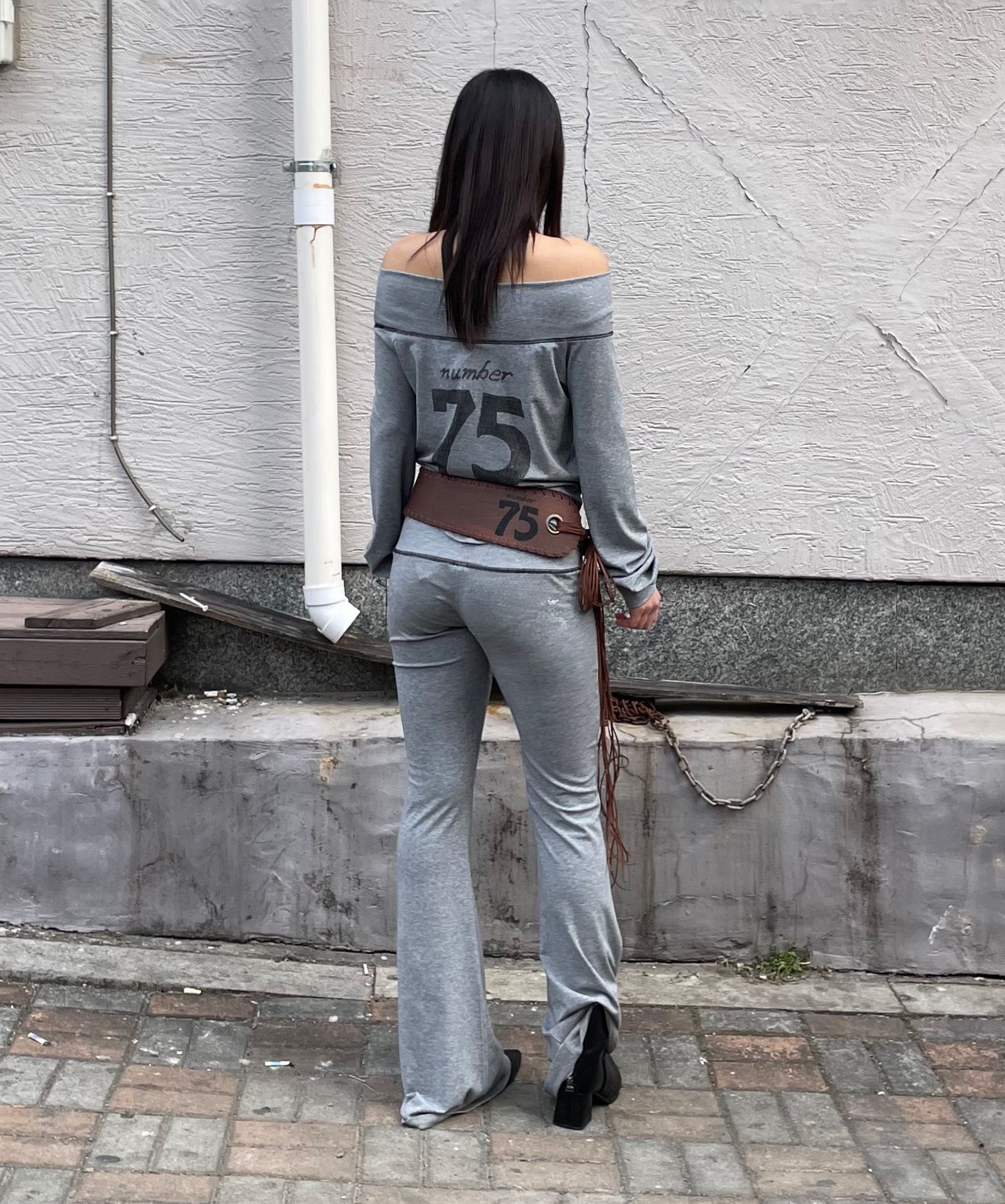 【SCULPTOR】Princess Off-Shoulder Tee Melange Gray Princess Off-Shoulder Tee Melange Gray – Sculptor