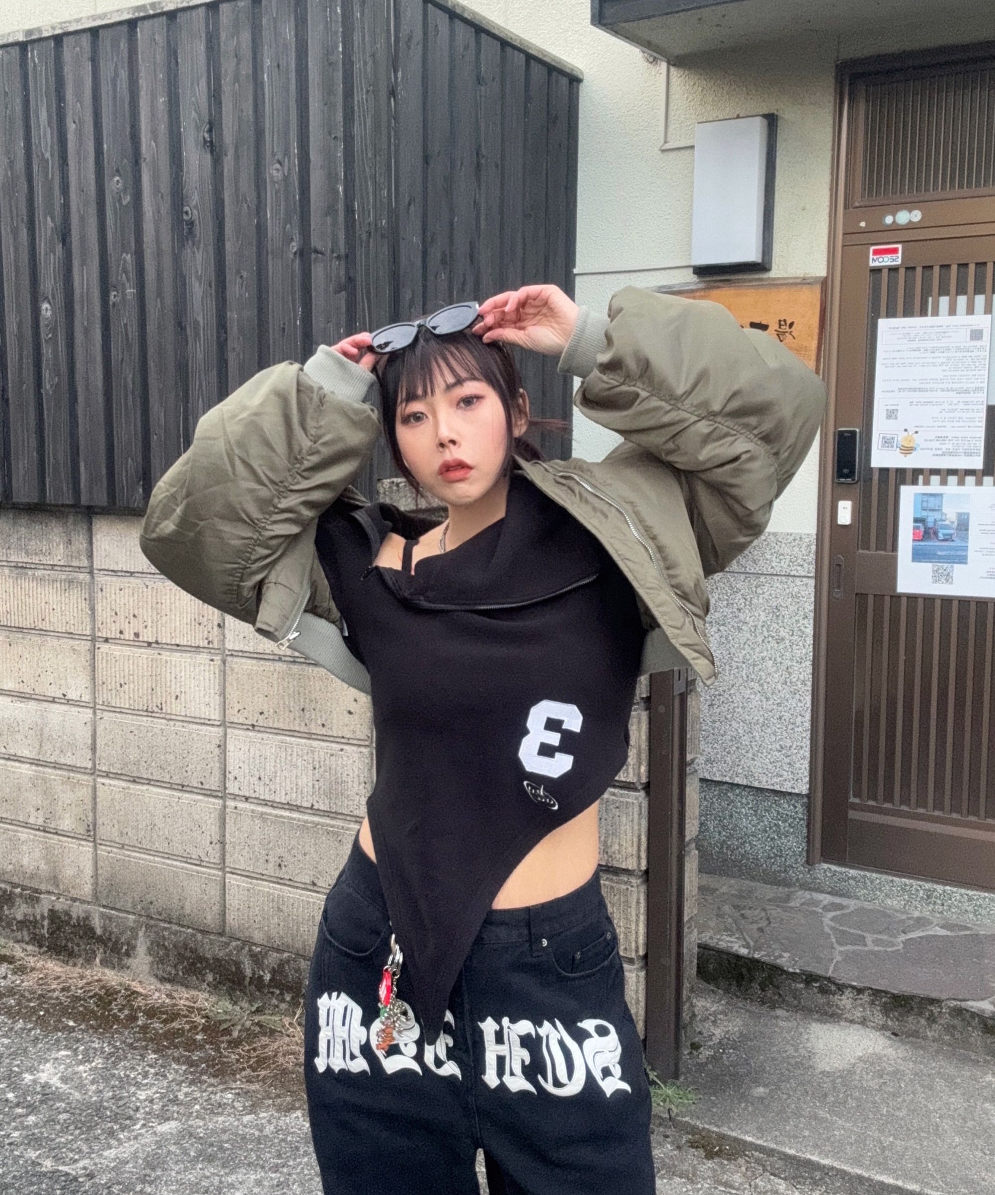 BADBLOOD★韓国大人気 Eskimo Boots Short Platform BAD BLOOD] Eskimo Boots Short Platform - Black 正規品 韓国