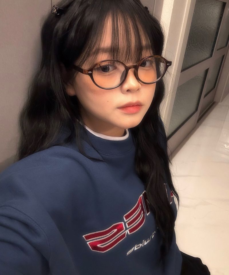★AMES-WORLDWIDE★LAYERED NECK SWEATSHIRT GREY★正規品/人気 MUSINSA | AMES-WORLDWIDE LAYERED NECK SWEATSHIRT GREY