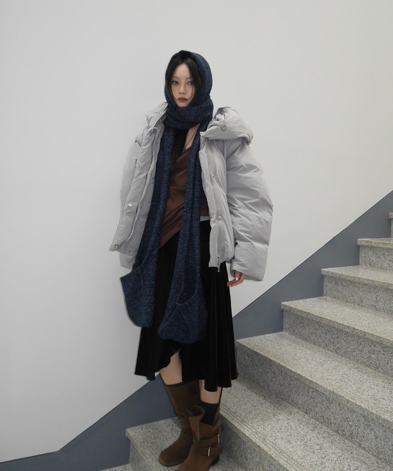 MUSINSA | PARTIMENTO WOMEN Hooded Pocket Knit Muffler_Navy