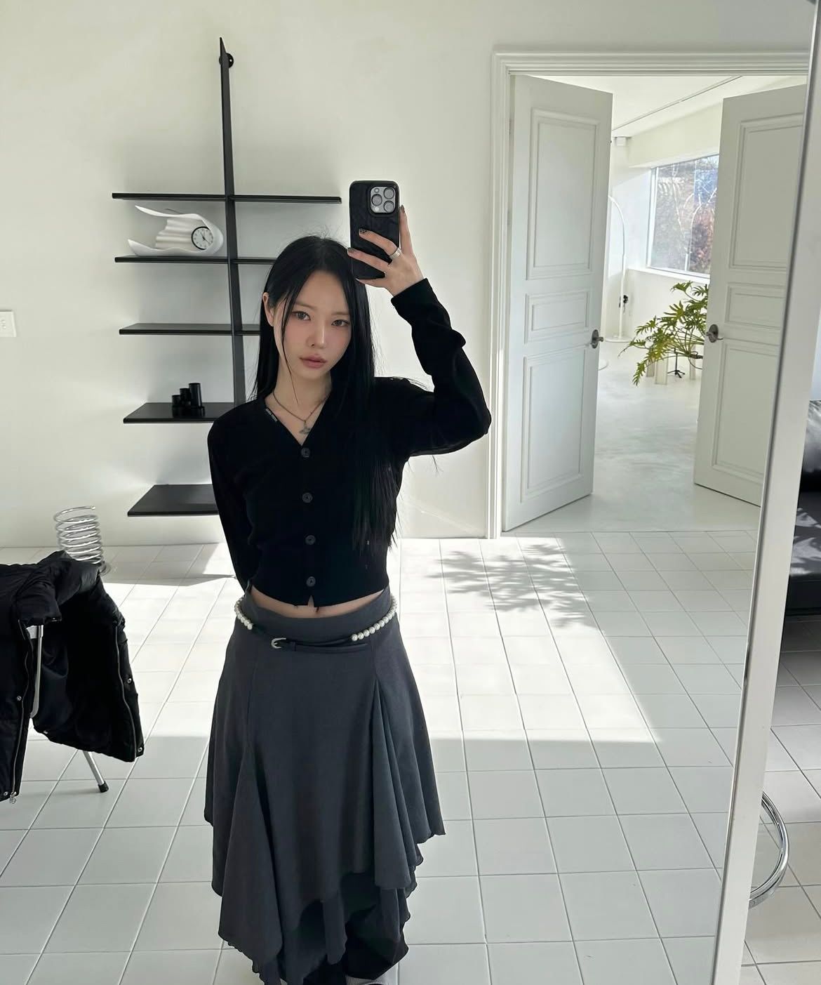 Miseki SEOUL ■ Unbalanced layered skirt MUSINSA | MISEKI SEOUL Unbalanced layered skirt BLACK