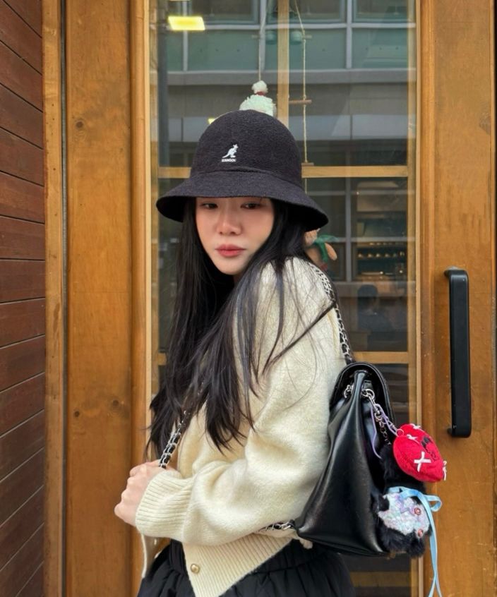 バックパック・リュック [ULKIN CANVAS] BETTYBOOP Leather Chain Mini Backpack_Black MUSINSA | ULKIN CANVAS Betty Boop Quilted Chain Mini