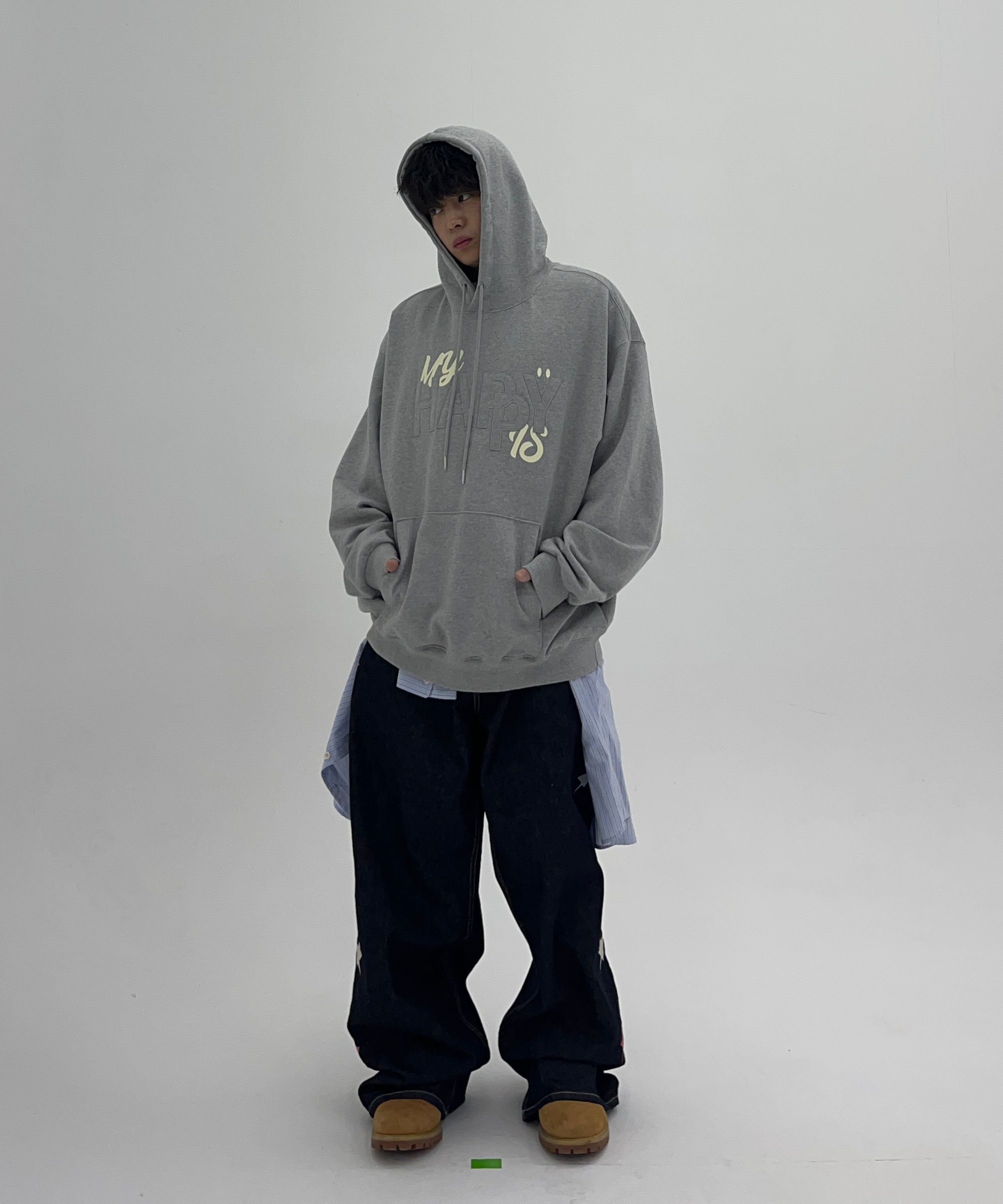 ★Wai Kei★ MY HAPPY IS Hoodie Gray YKBE01TS05-3 MUSINSA | WAI KEI MY HAPPY IS Hoodie Gray