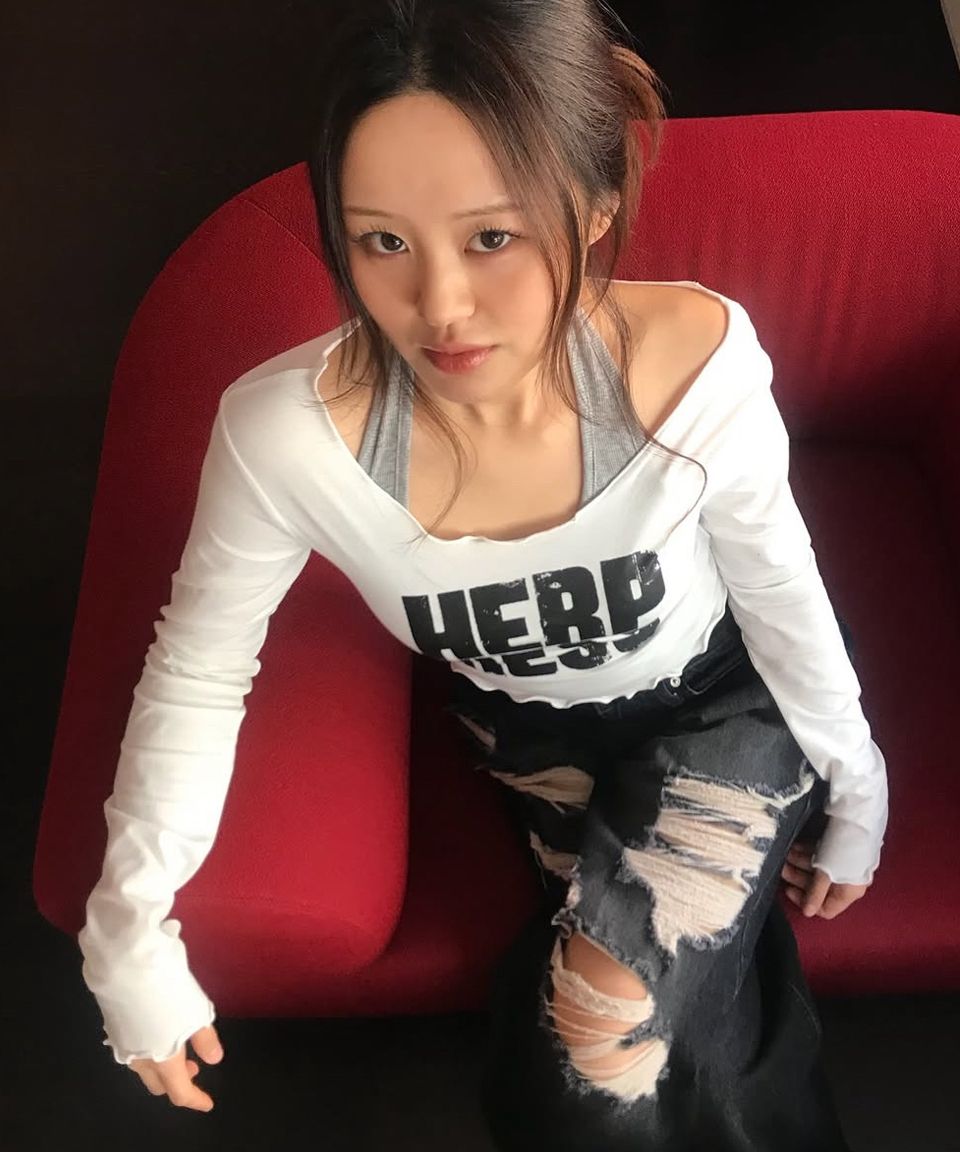 ★ ROCKCAKE ★Faye Damage Jeans【送料0/関税0】 ☆ROCKCAKE☆FAYE DAMAGE JEANS