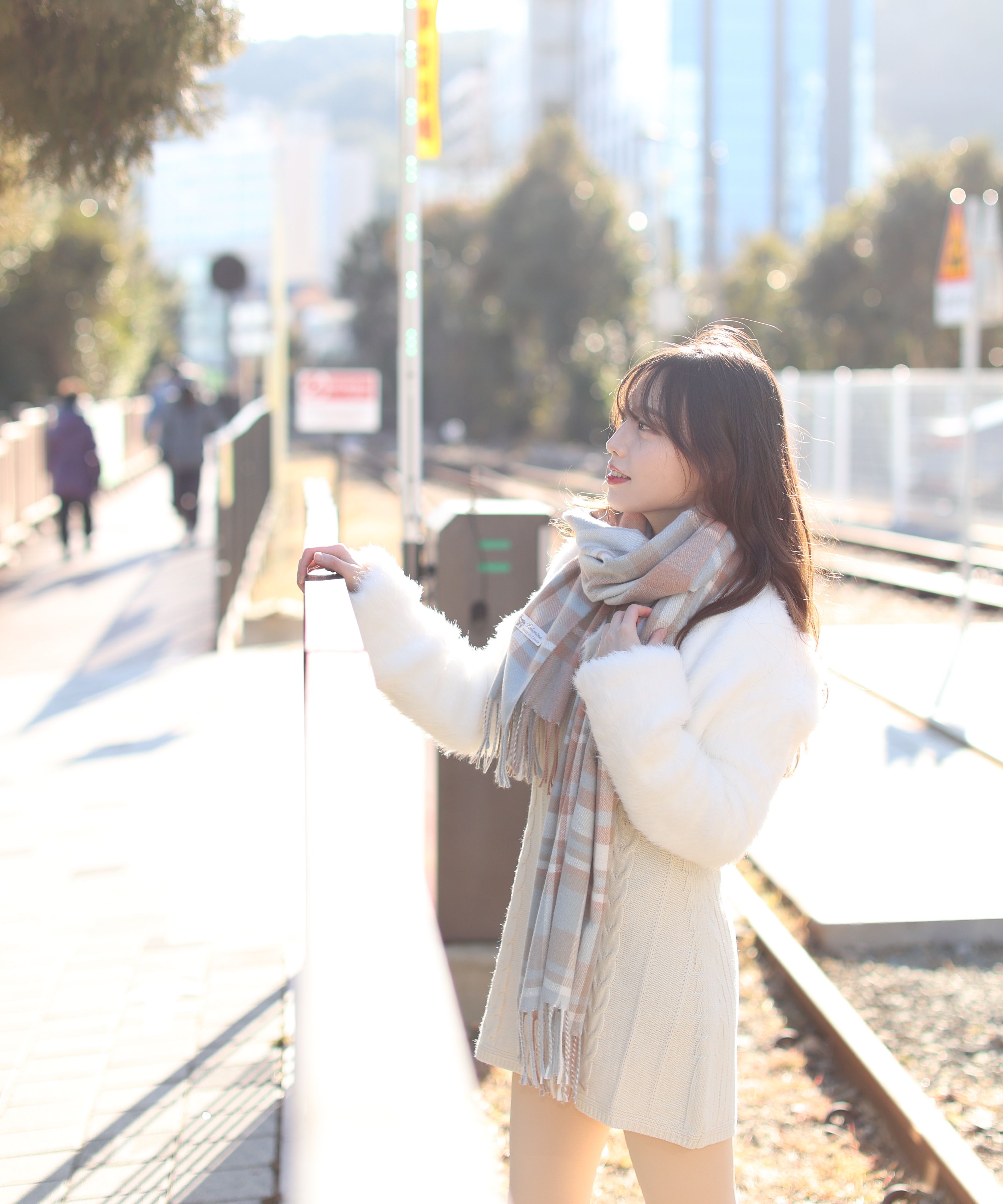 AVANDRESS ■ Punching Knit Dress MUSINSA | AVANDRESS Punching Knit Dress IVORY