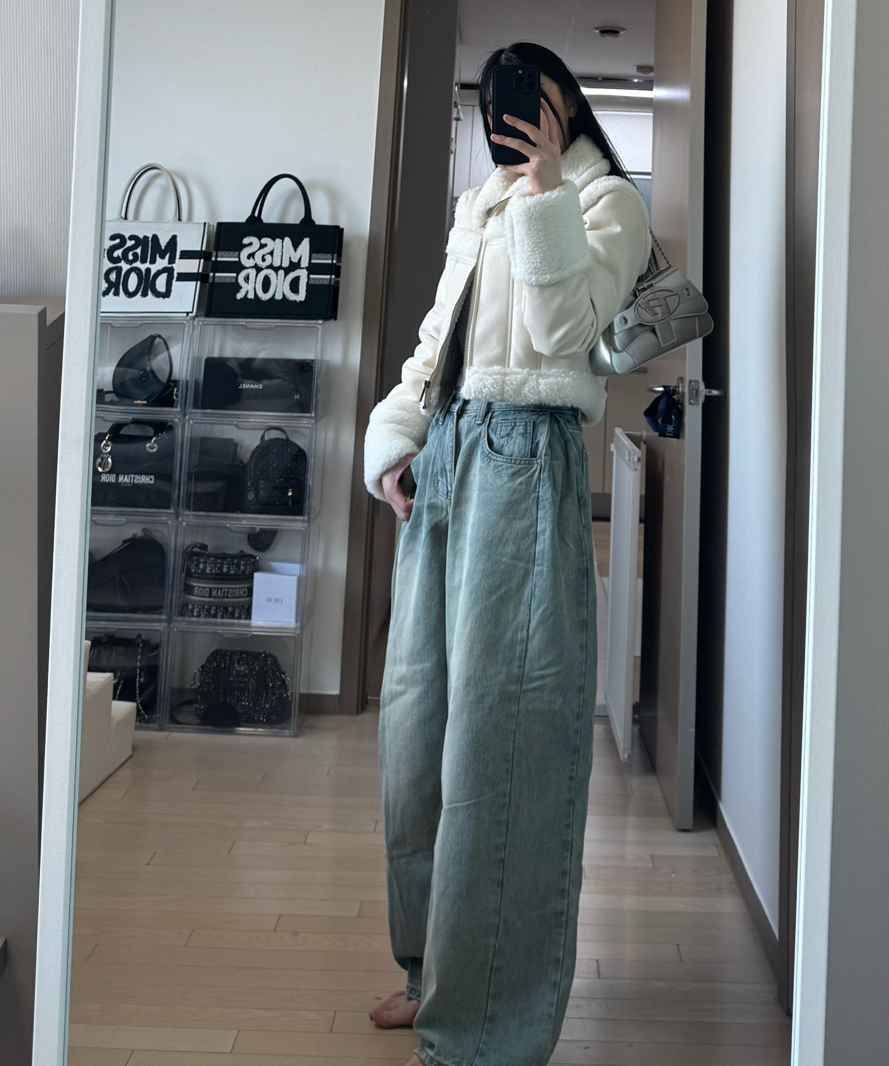 【KHAKIPOINT】 Fur MUSTANG ( IVORY)★韓国発★★早い者勝ち MUSINSA公式 | KHAKIPOINT Stitch Fur Mustang (ivory)