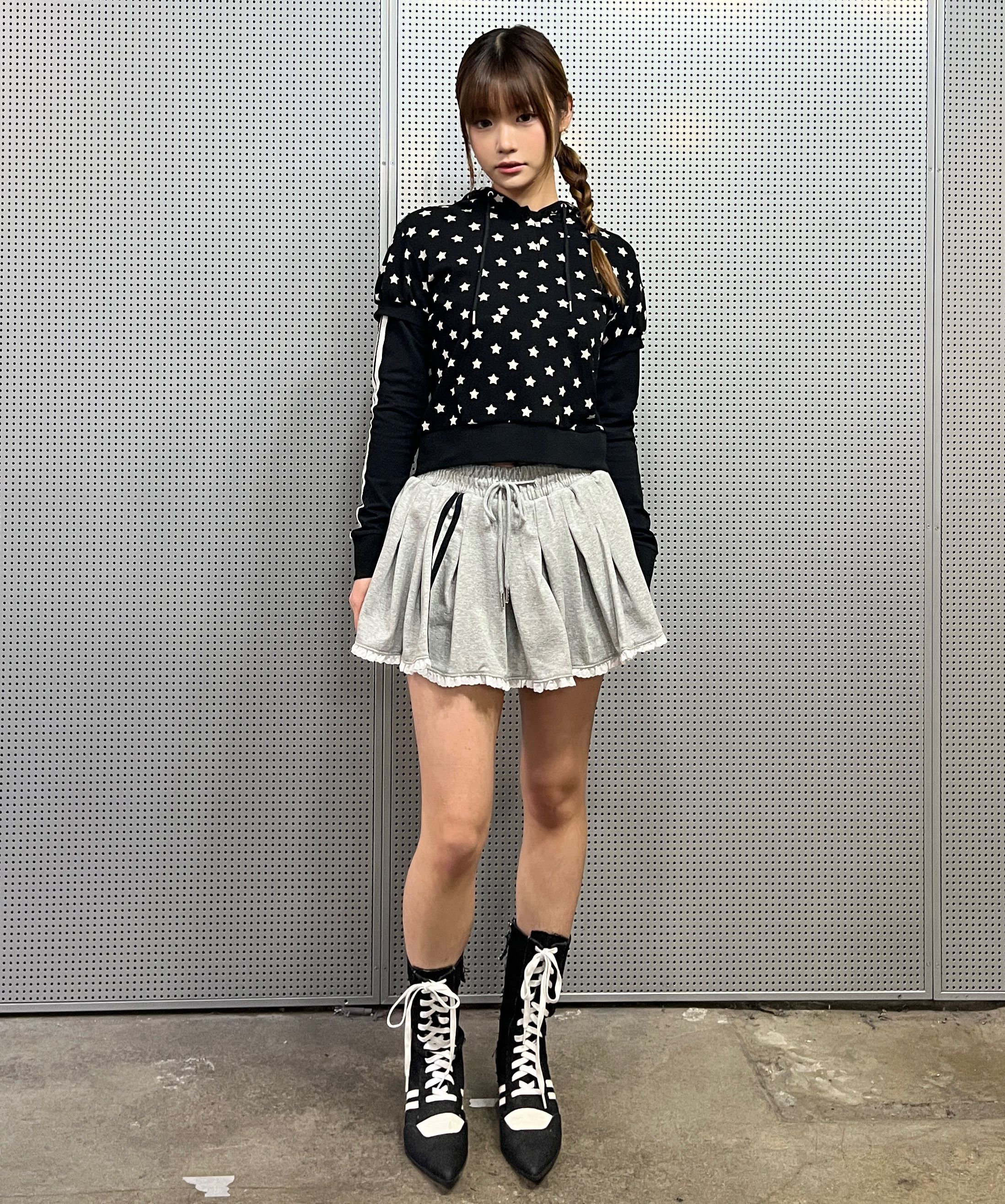 MUSINSA公式 | LUV IS TRUE IM PUFF HOOD TEE(BLACK)