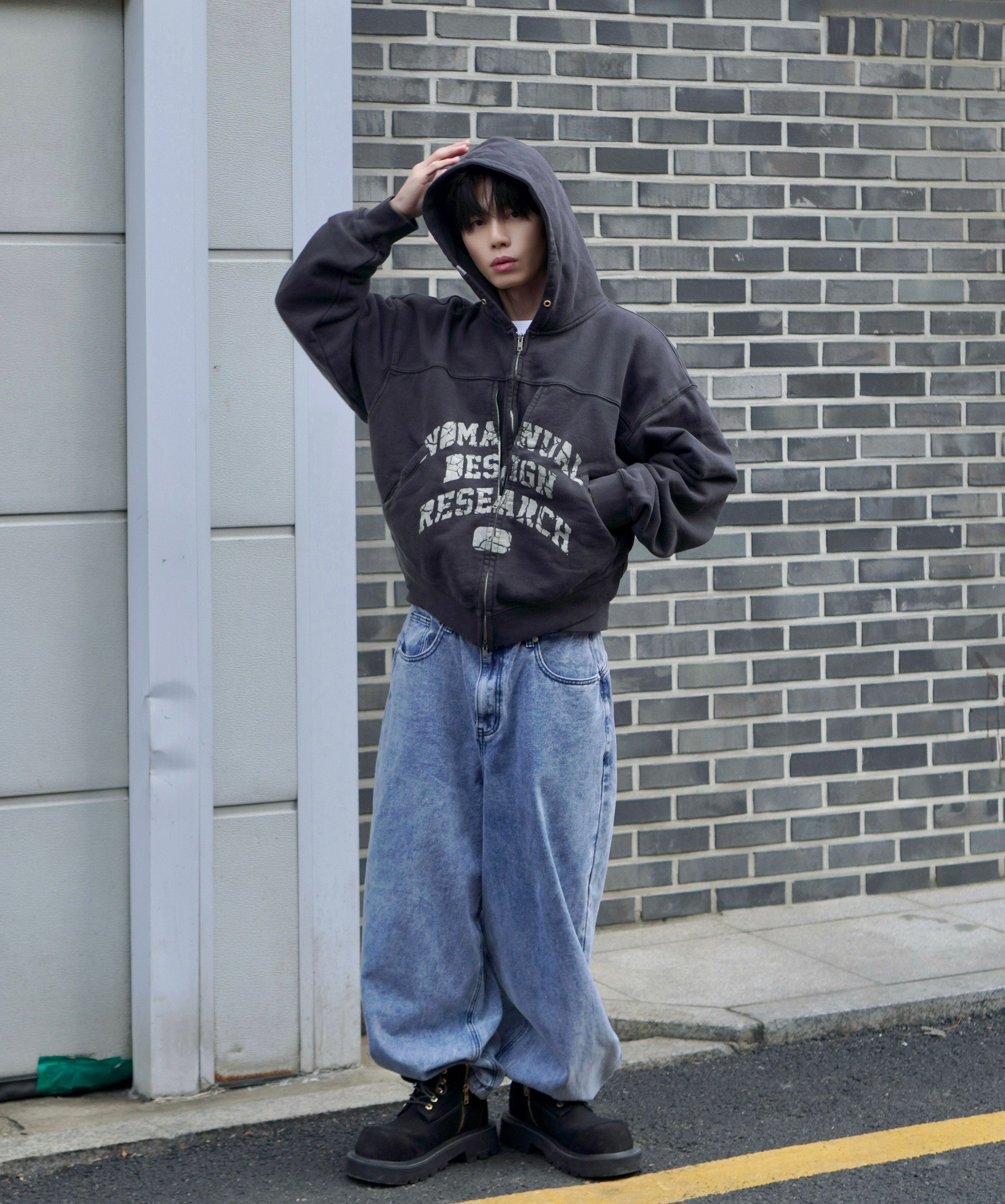 노매뉴얼(NOMANUAL) OVERDYED D.F.L HOODED ZIP-UP - WASHED BLACK