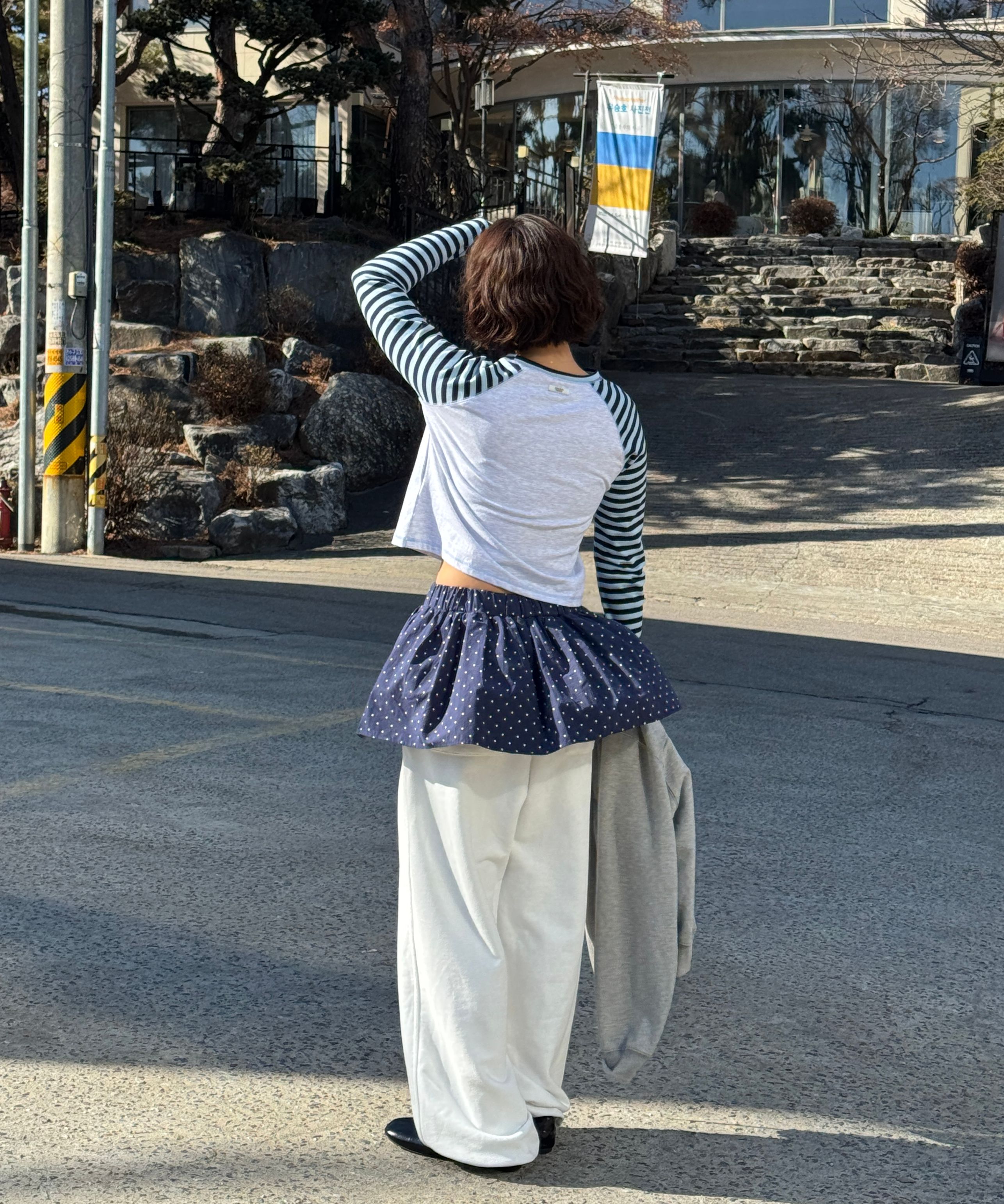 25SS新作【RONRON】OUTSTITCH STRIPE RAGLANロングスリーブ MUSINSA | RONRON OUTSTITCH STRIPE RAGLAN LONG SLEEVE GREY