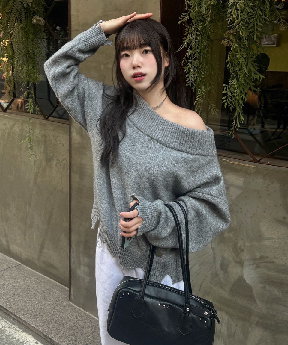 韓国商品/ROCKCAKE Square Leather Stud Middle Bag MUSINSA | ROCKCAKE Square Leather Stud Middle Bag - Brown