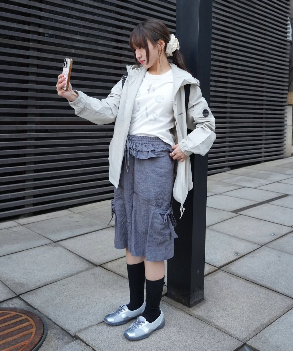 ◆typeservice◆ Ruffled Stripe Pocket Pants Gray OSTB04GYF 타입서비스(TYPESERVICE) Ruffled Stripe Pocket Pants [Gray