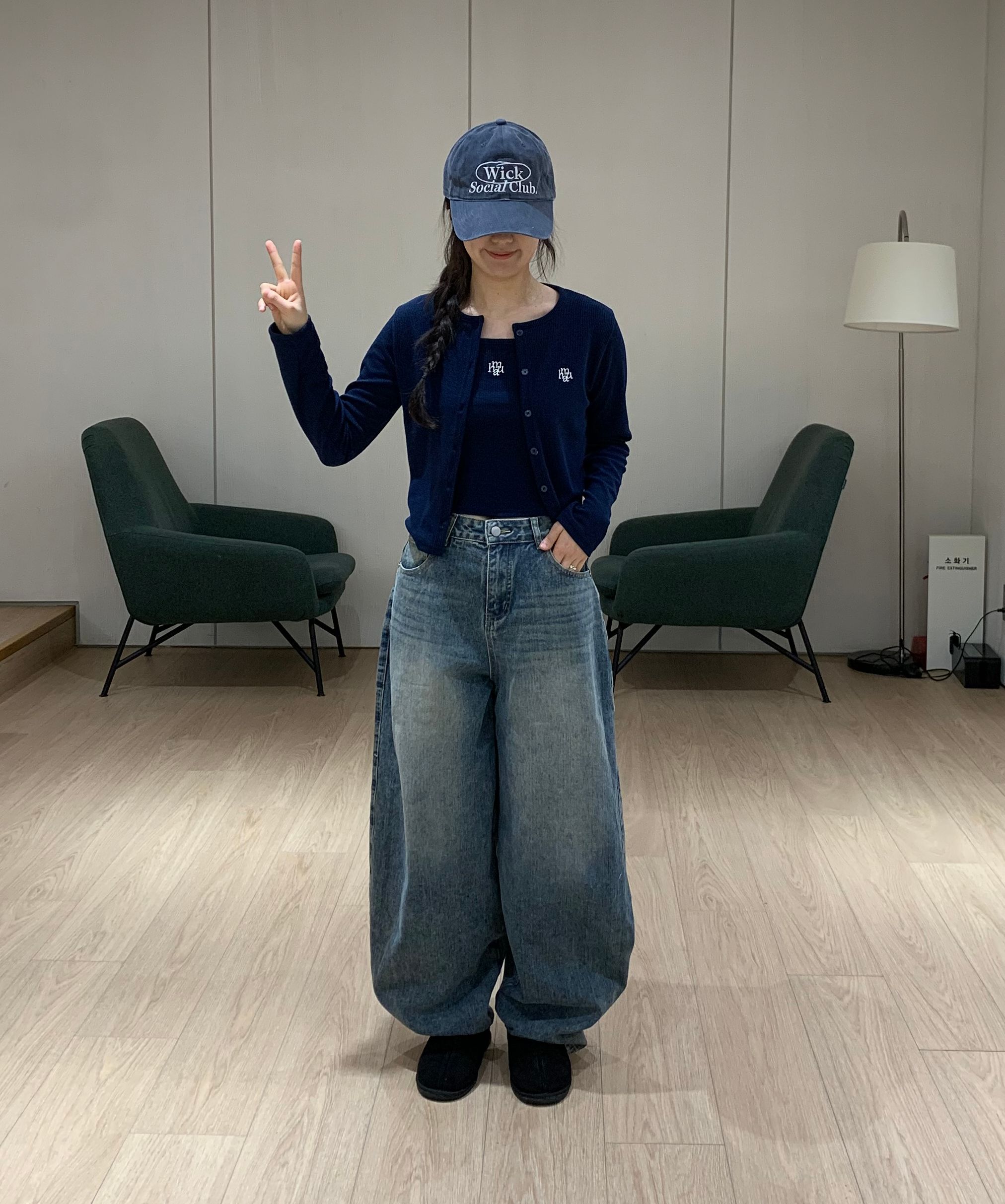 MUSINSA | JINMANIA Unisex Side Pintuck Balloon Wide Denim