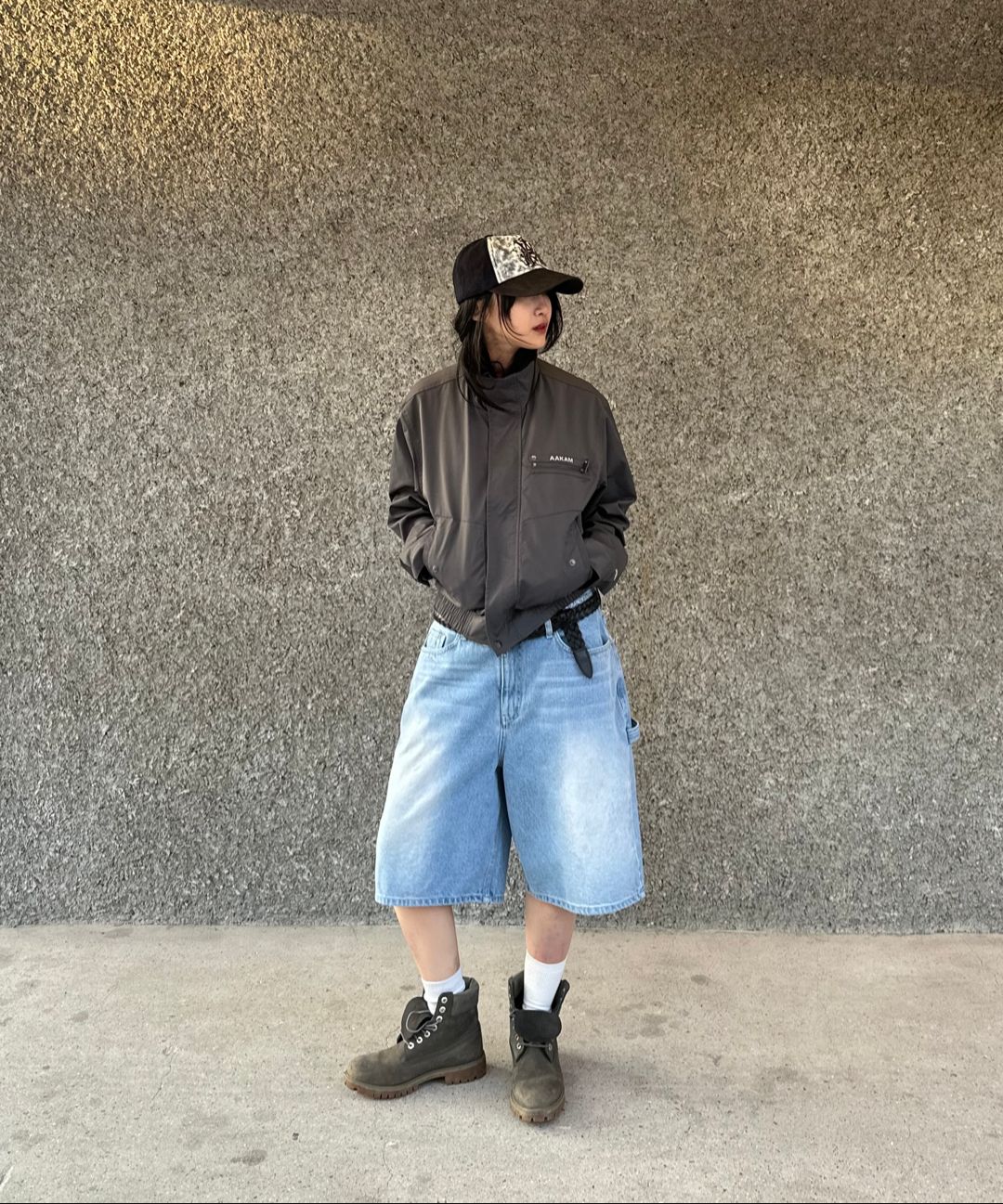 MUSINSA公式 | AAKAM High-Neck Button Jacket (Black)