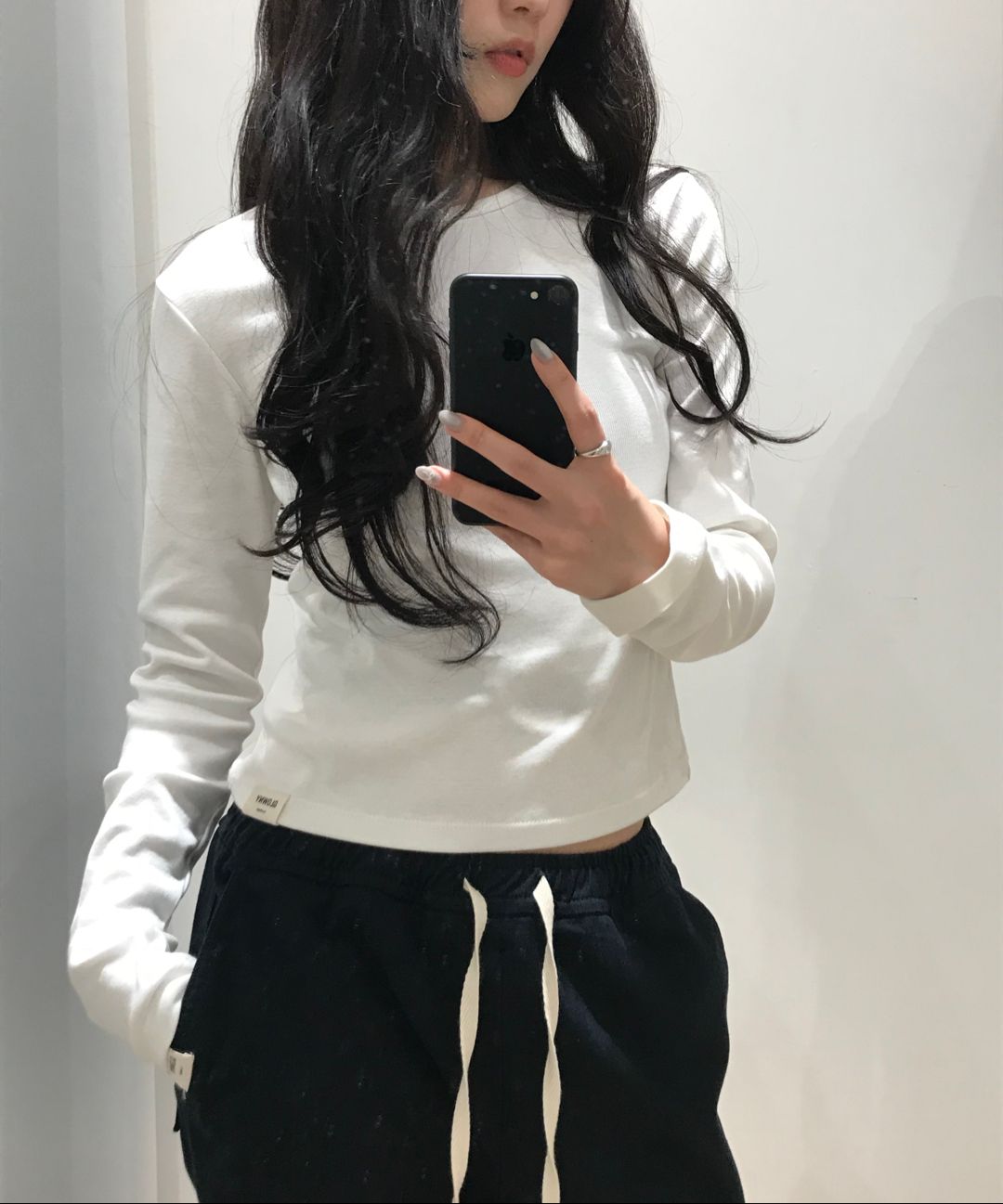 【glowny】G CLASSIC LONG SLEEVE ホワイト MUSINSA | GLOWNY G CLASSIC LONG SLEEVE (WHITE)