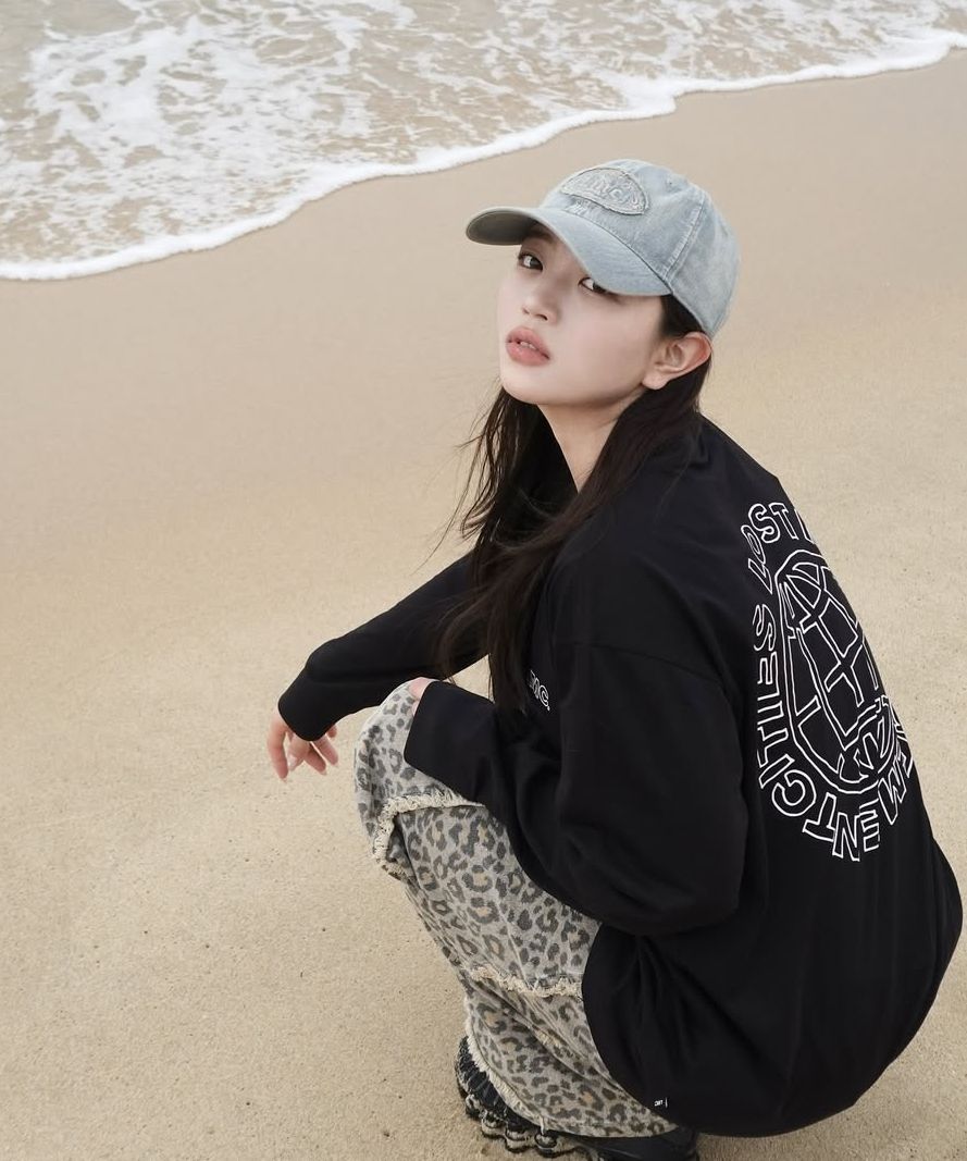 MUSINSA | LMC WASHED DENIM GOTHIC OVAL 6PANEL CAP sand
