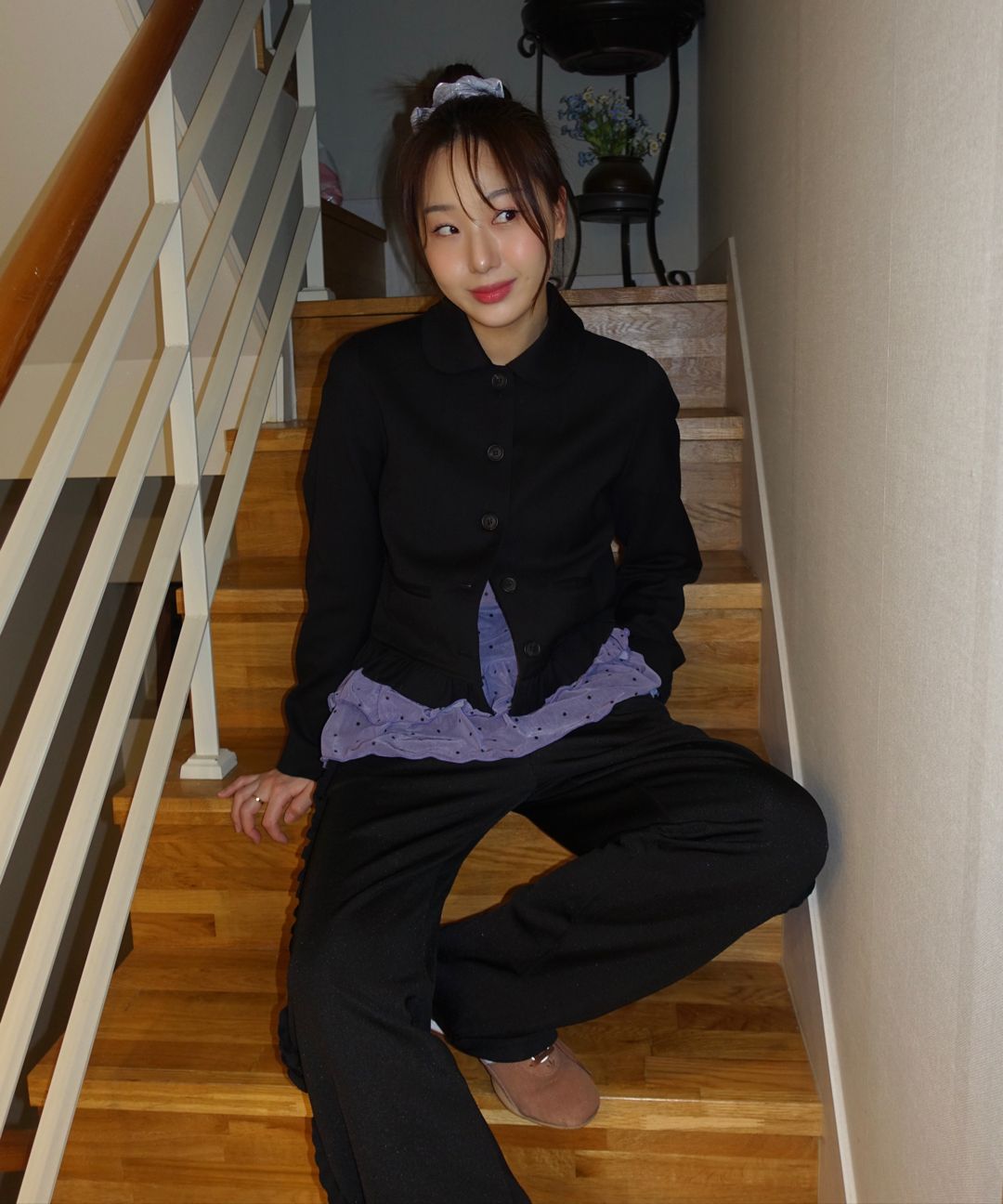 MUSINSA公式 | OHESHIO ROUND FRILL JACKET, BLACK