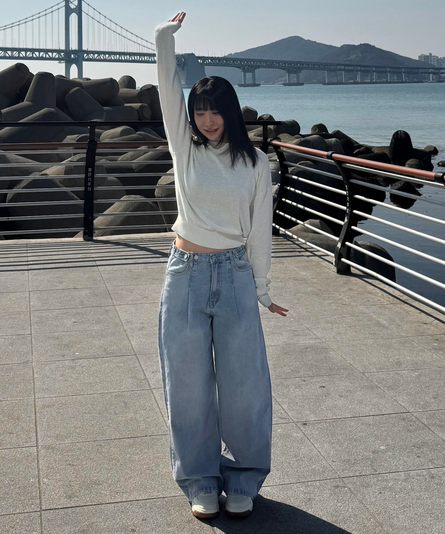 【UNKNOWN PLANET】TUCK WIDE SAND DENIM MUSINSA公式 | UNKNOWN PLANET Custom one-tuck wide denim
