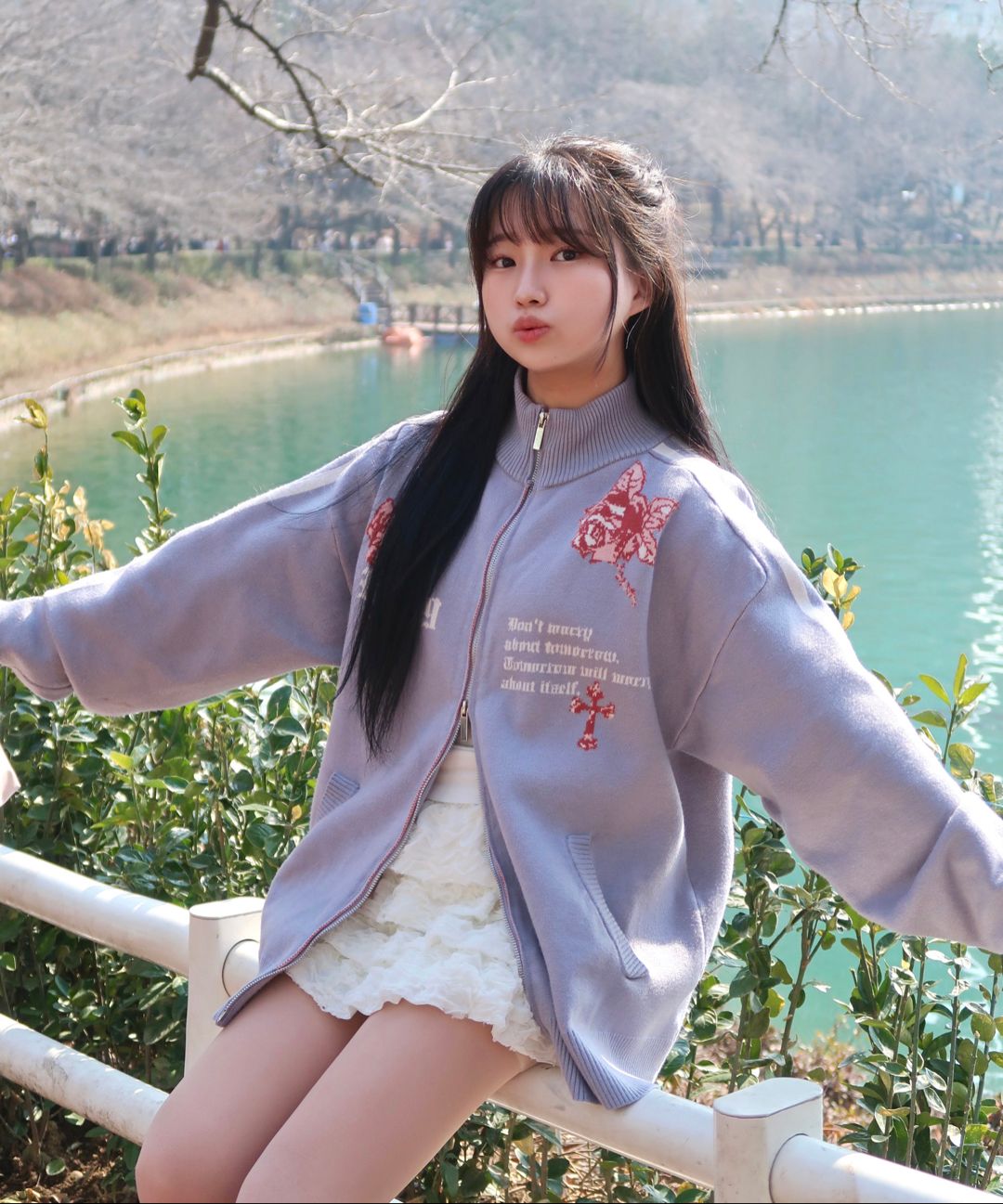 ★CRANK★FRILL MINI SKIRT_IVORY★正規品/韓国直送料込/人気 RUFFLE MINI SKIRT - KHAKI – SeoulSeoul