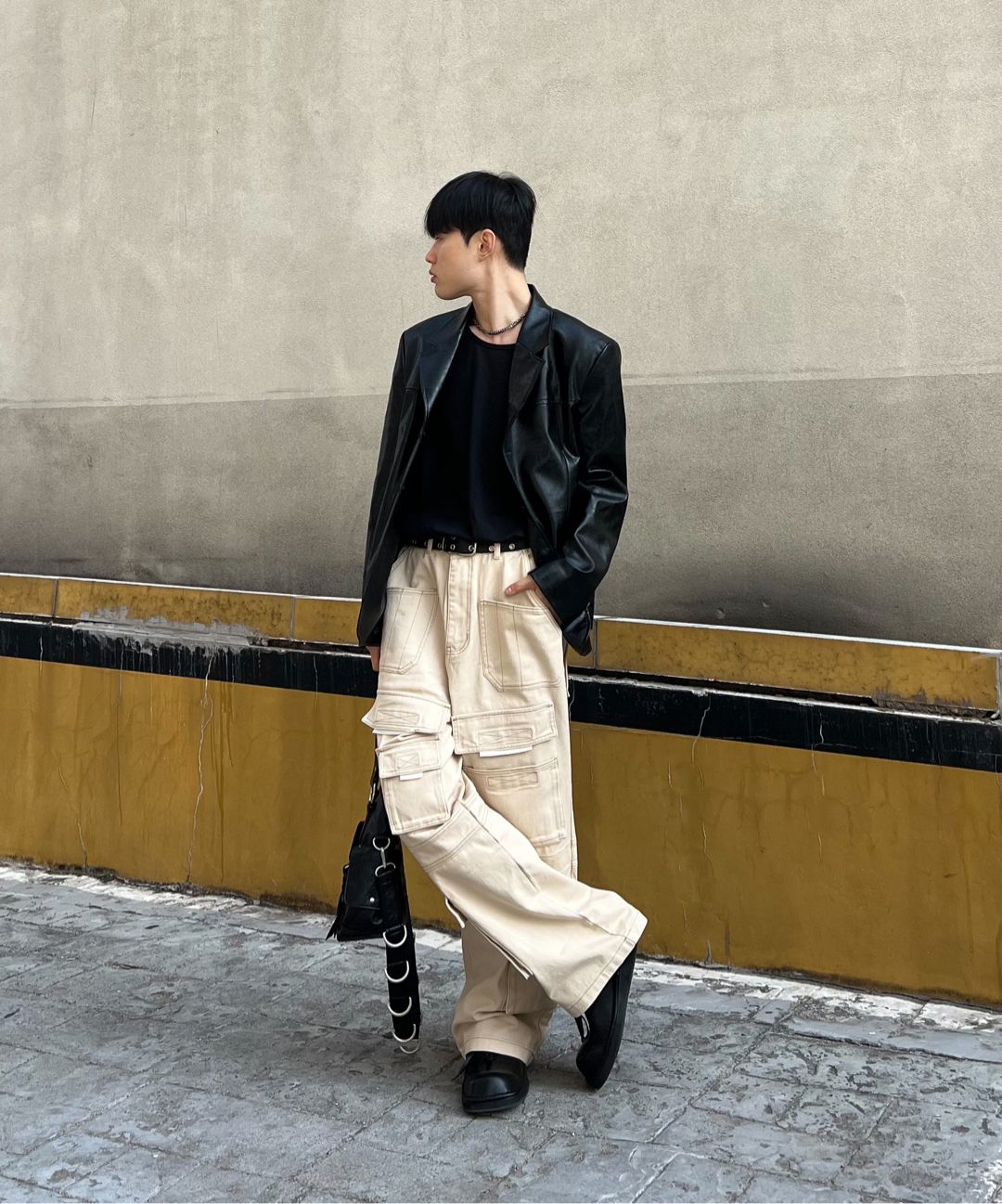 MUSINSA公式 | IUGAMAKARAS D-Ring Strap (Black)