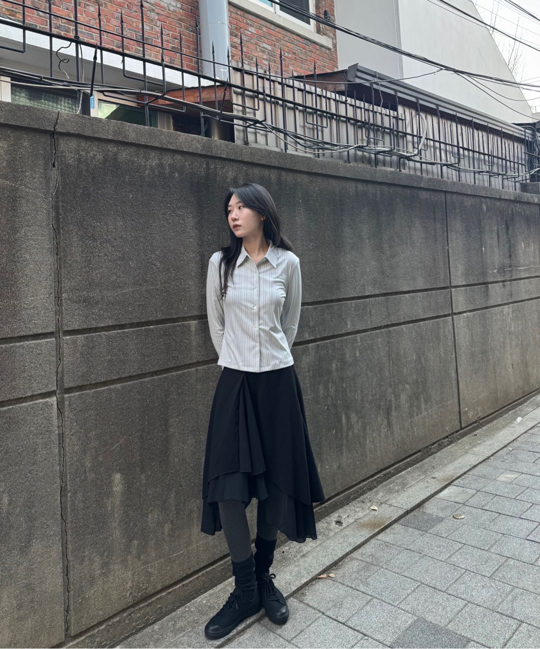 MUSINSA | MISEKI SEOUL Unbalanced layered skirt BLACK