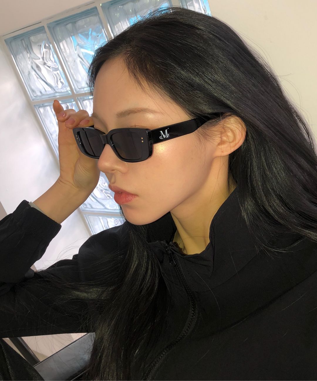 MUSINSA公式 | MUCENT Signature Logo Point Sunglasses Unisex