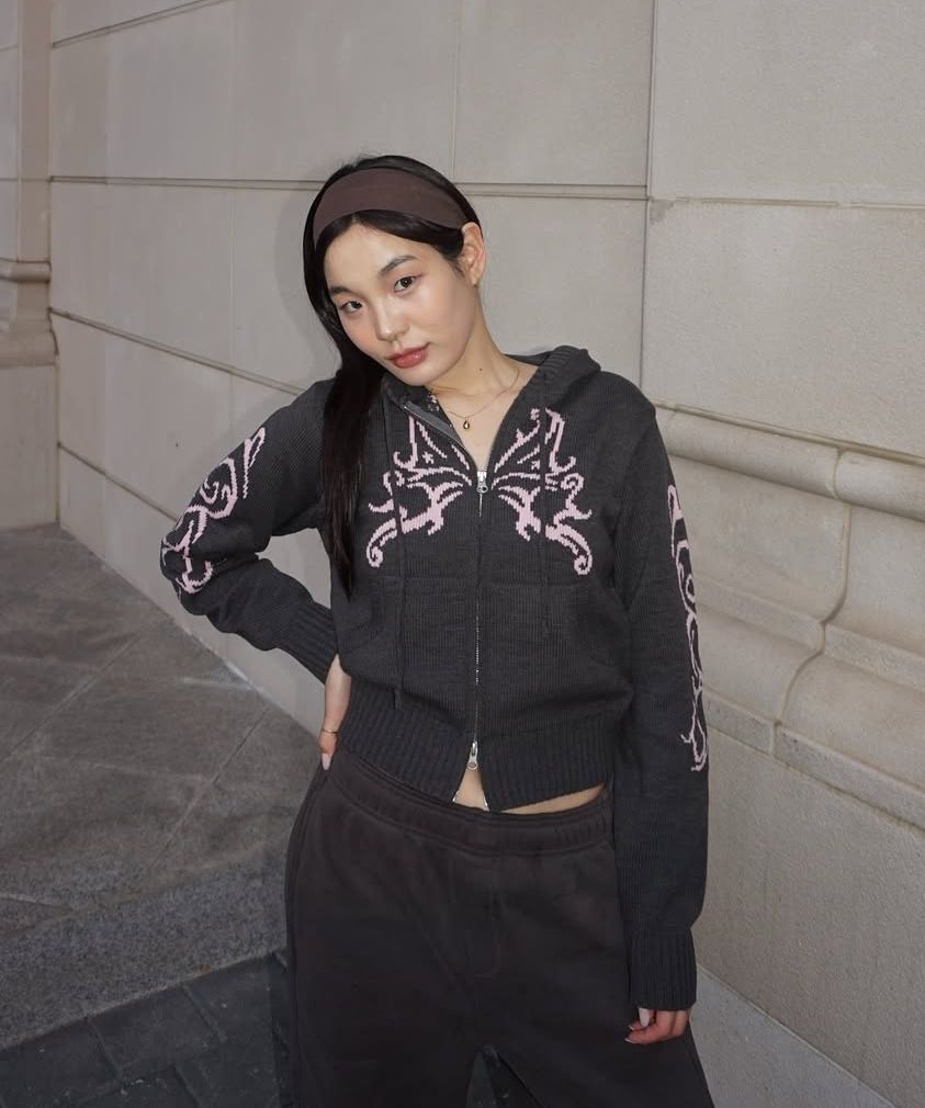 MUSINSA | CAVISH W BUTTERFLY KNIT ZIP UP HOODIE CHARCOAL